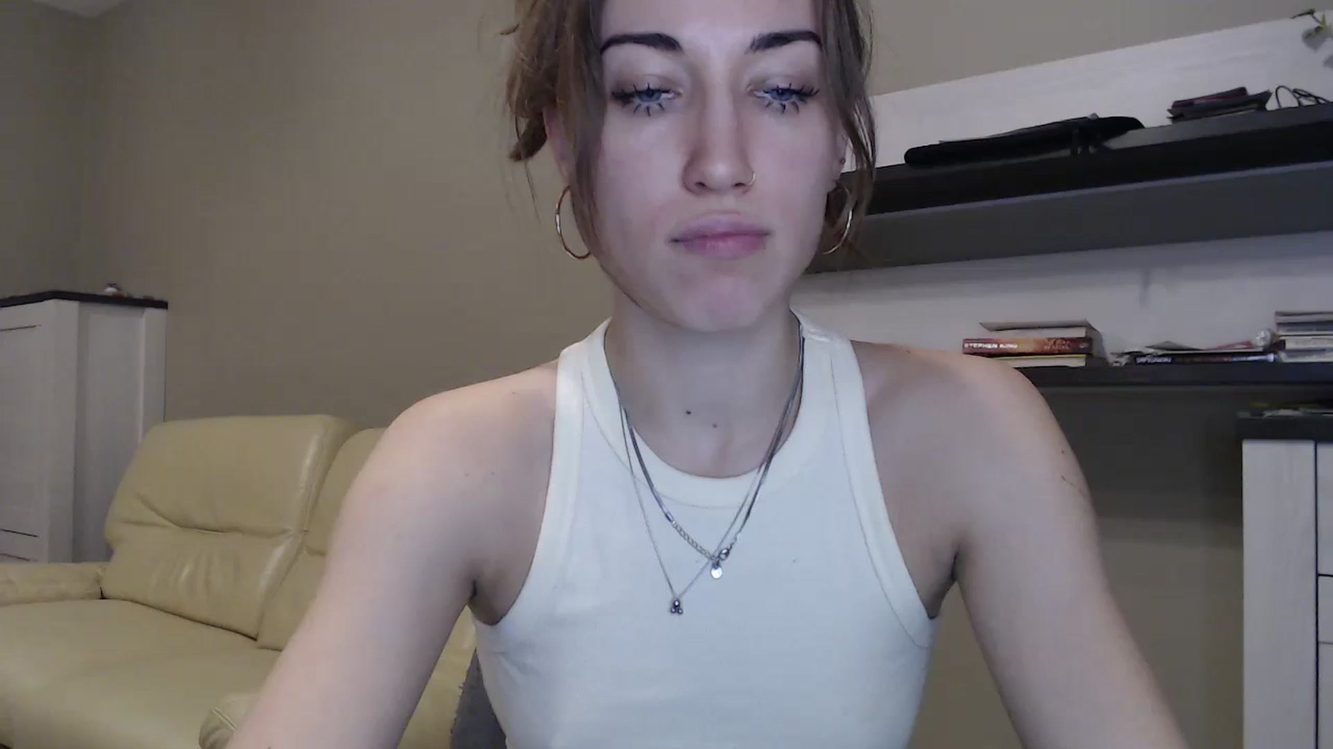 Gallery image thumbnail from GalaxyAnisia's myfreecams stream on, 11/07/2024, 19:13 image 3 of 20