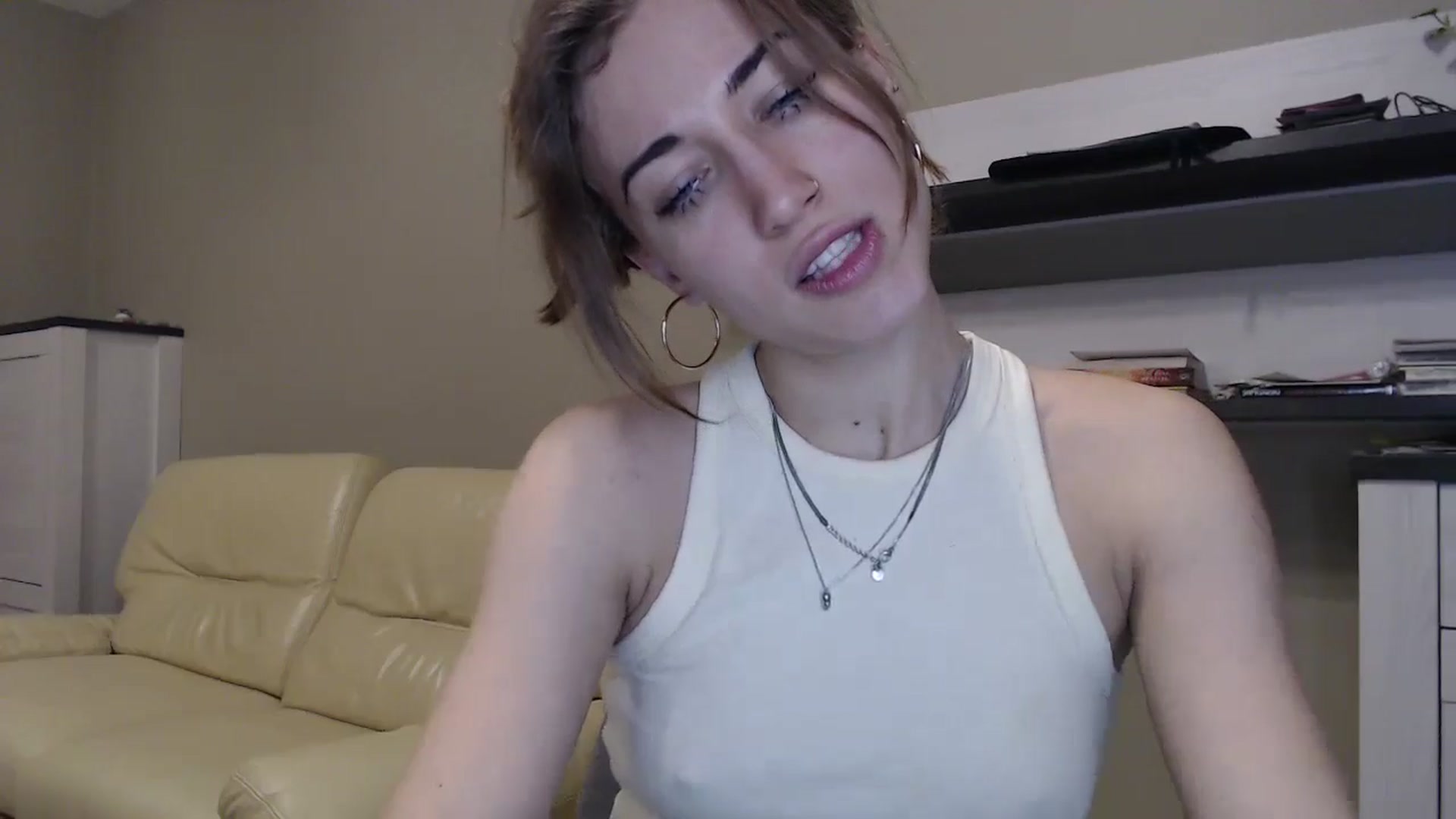 Gallery image thumbnail from GalaxyAnisia's myfreecams stream on, 11/07/2024, 19:13 image 11 of 20