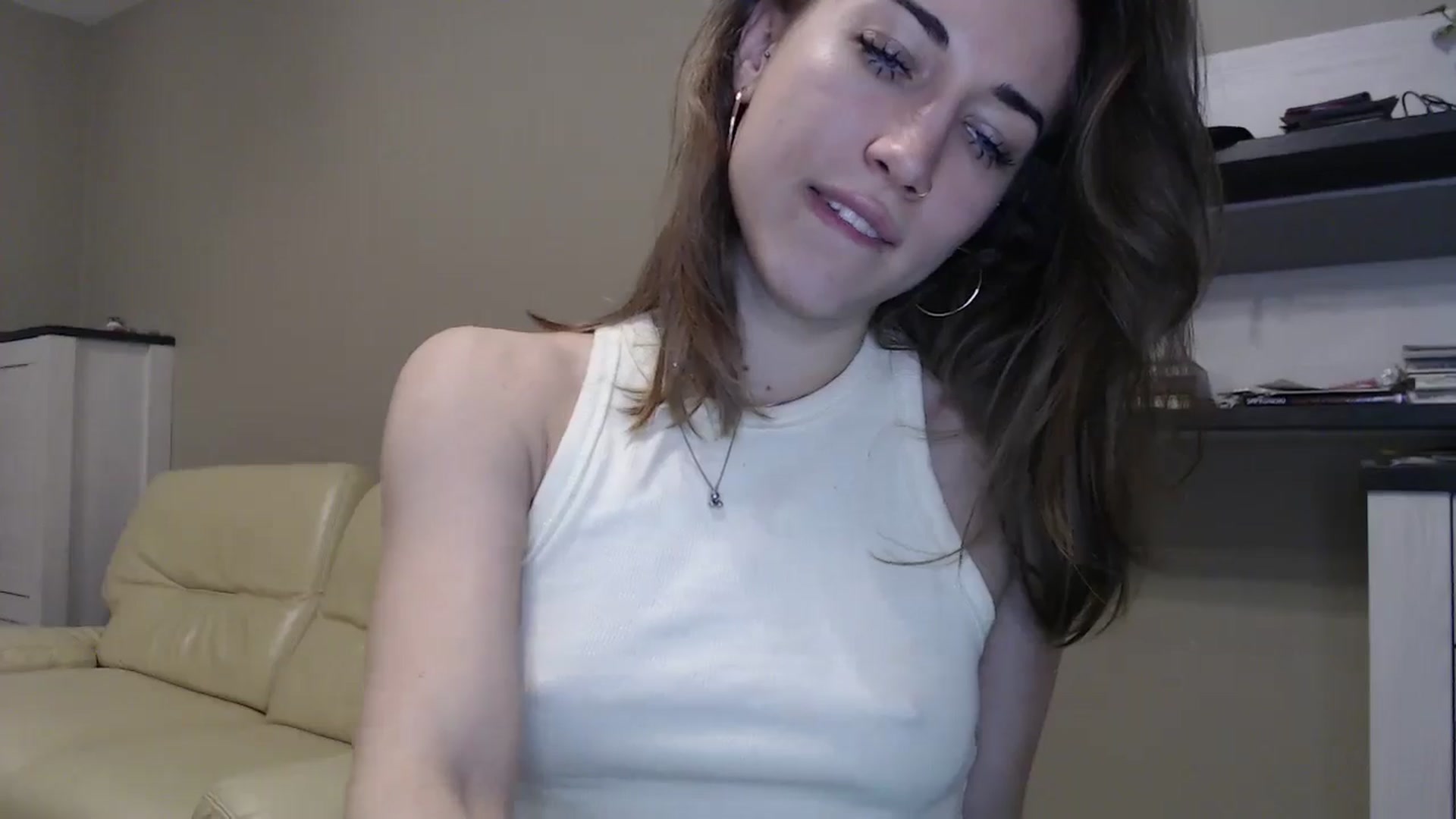 Gallery image thumbnail from GalaxyAnisia's myfreecams stream on, 11/07/2024, 20:05 image 5 of 20