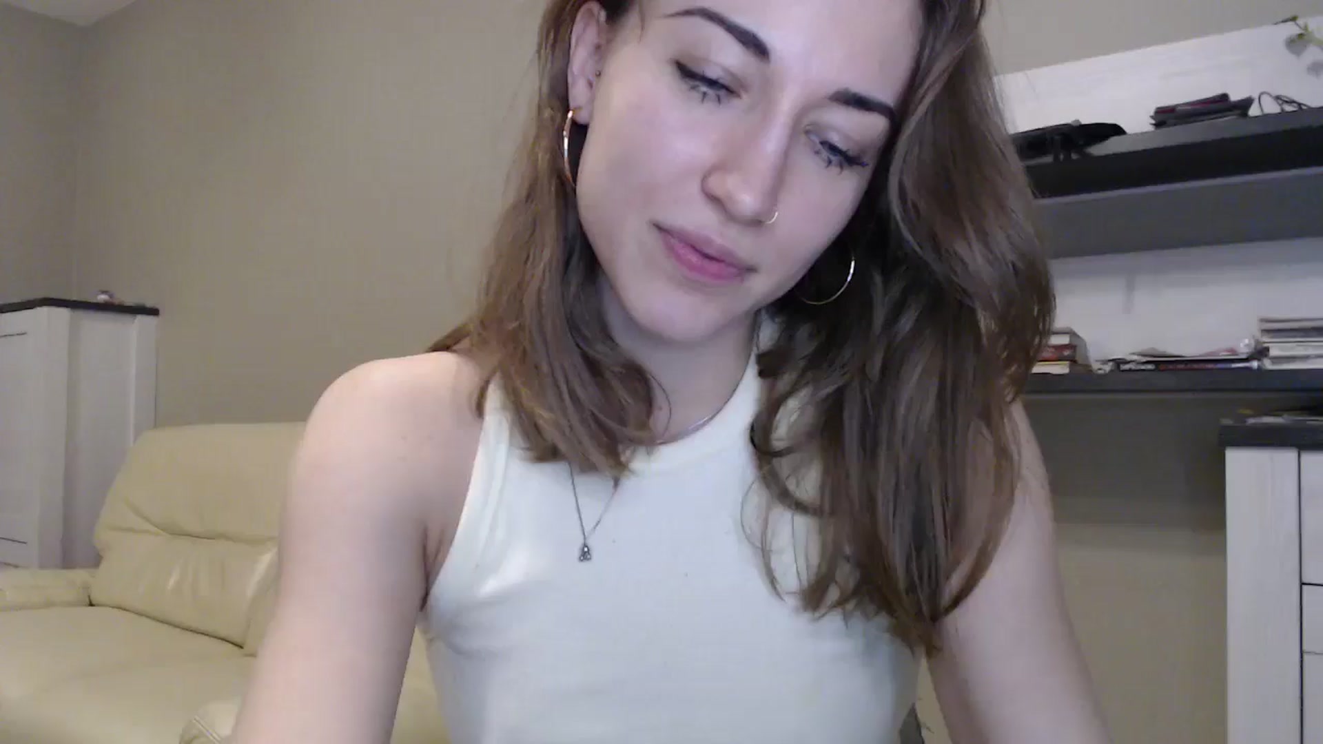 Gallery image thumbnail from GalaxyAnisia's myfreecams stream on, 11/07/2024, 20:26 image 16 of 20