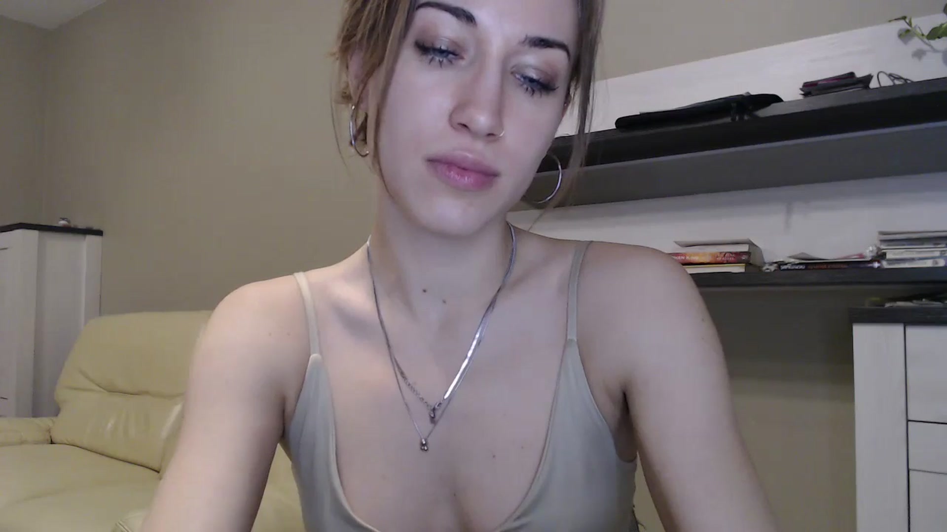 Gallery image thumbnail from GalaxyAnisia's myfreecams stream on, 11/09/2024, 20:55 image 8 of 20