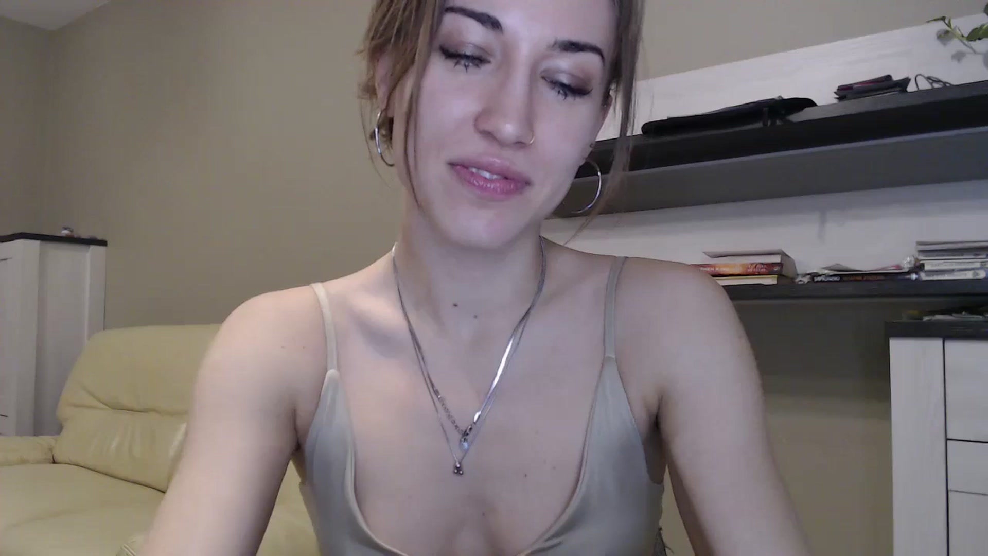 Gallery image thumbnail from GalaxyAnisia's myfreecams stream on, 11/09/2024, 20:55 image 3 of 20