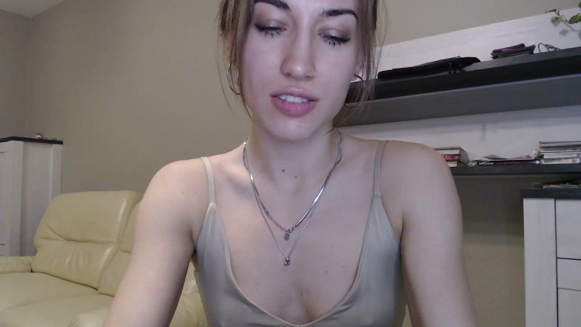 Gallery image thumbnail from GalaxyAnisia's myfreecams stream on, 11/09/2024, 20:55 image 15 of 20