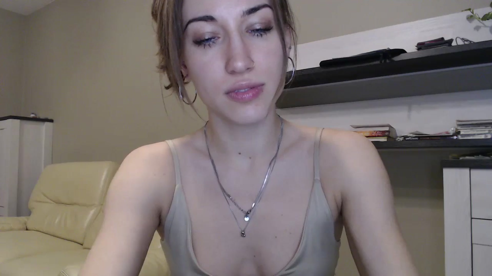Gallery image thumbnail from GalaxyAnisia's myfreecams stream on, 11/09/2024, 20:55 image 7 of 20
