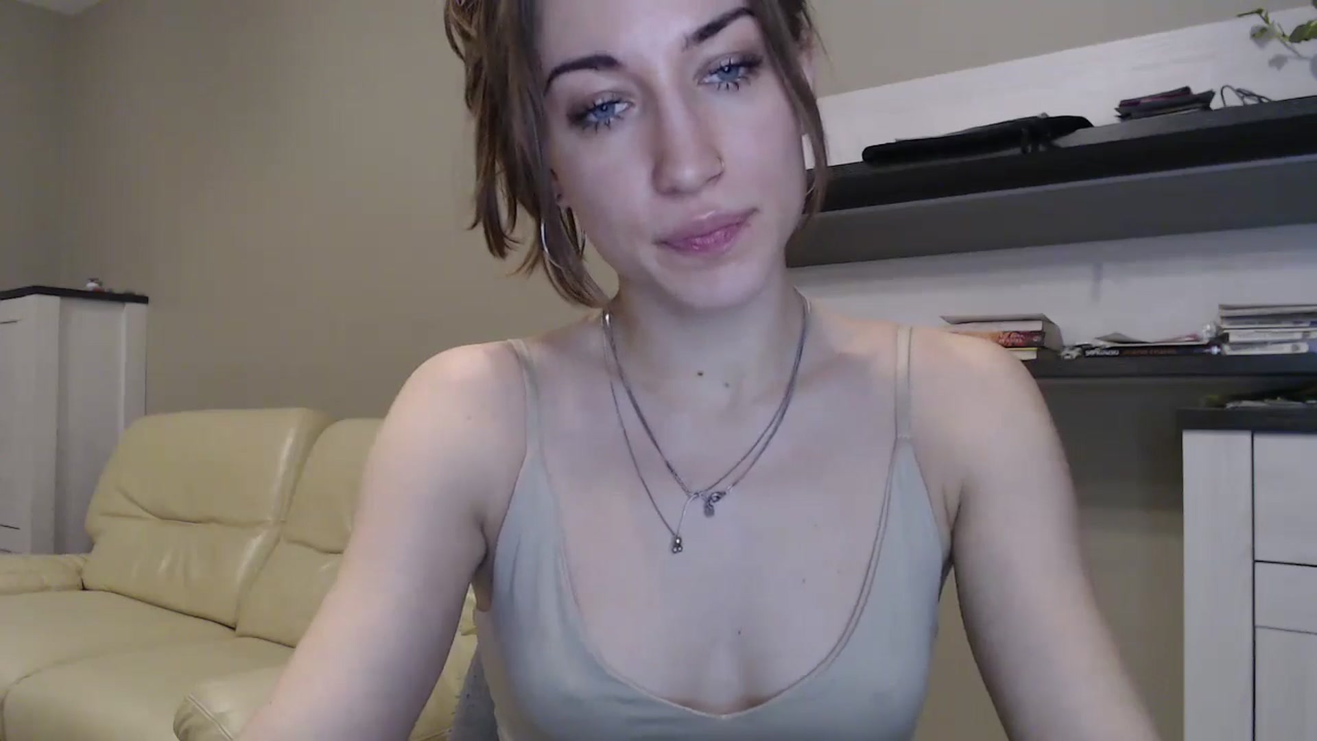 Gallery image thumbnail from GalaxyAnisia's myfreecams stream on, 11/09/2024, 22:11 image 11 of 20