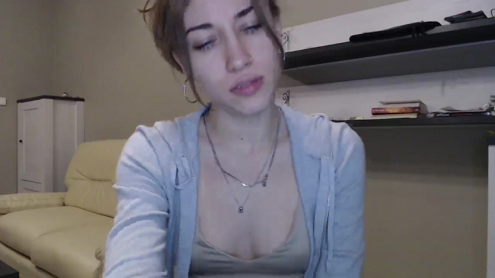 Gallery image thumbnail from GalaxyAnisia's myfreecams stream on, 11/10/2024, 19:13 image 19 of 20