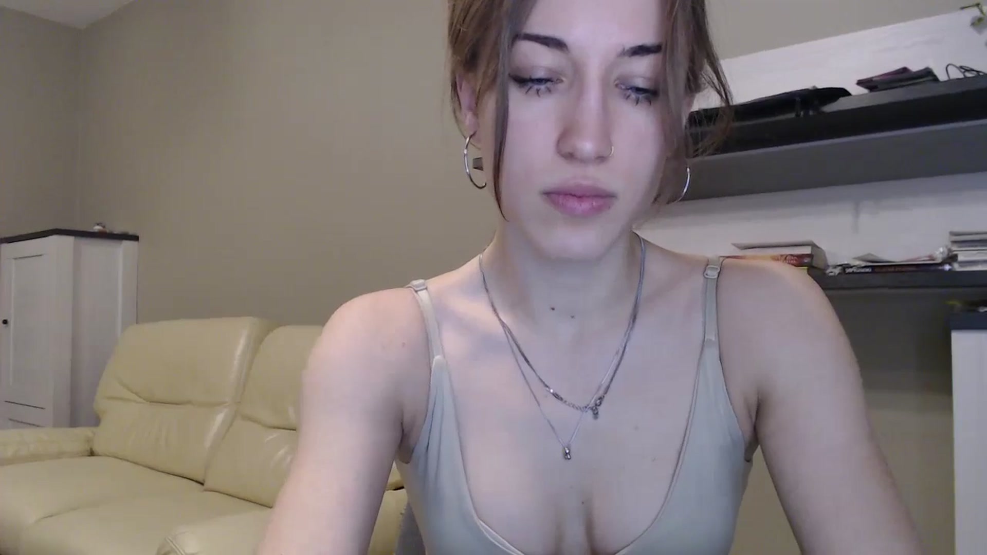 Gallery image thumbnail from GalaxyAnisia's myfreecams stream on, 11/10/2024, 20:16 image 5 of 20