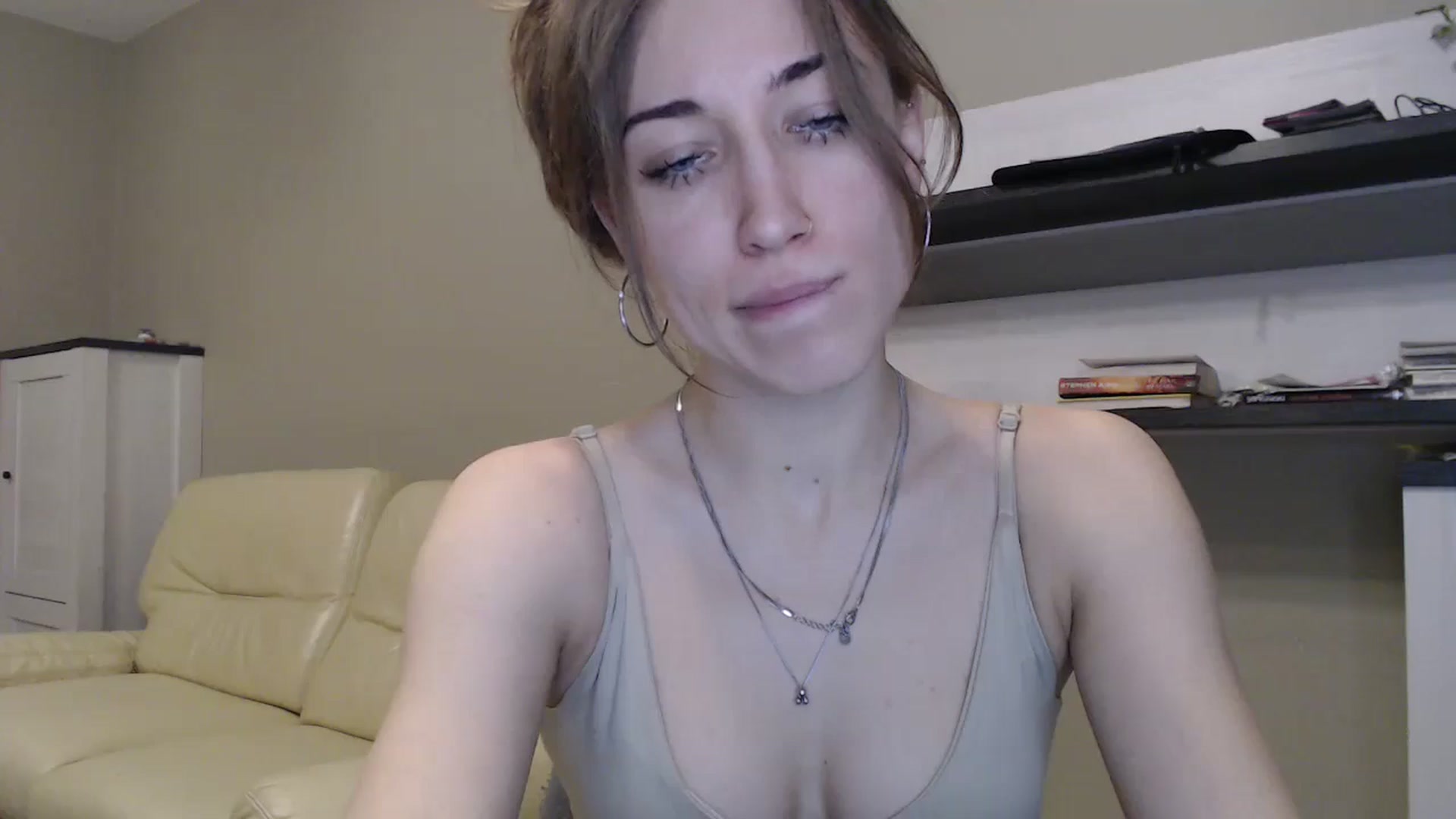 Gallery image thumbnail from GalaxyAnisia's myfreecams stream on, 11/10/2024, 20:16 image 14 of 20