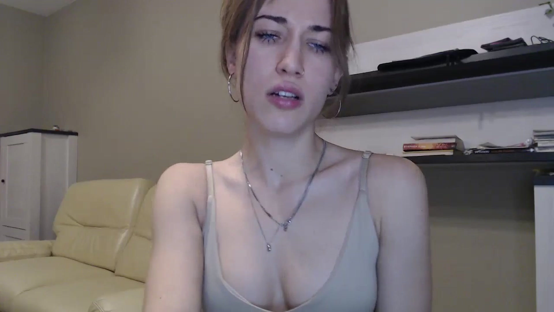 Gallery image thumbnail from GalaxyAnisia's myfreecams stream on, 11/10/2024, 20:40 image 12 of 20