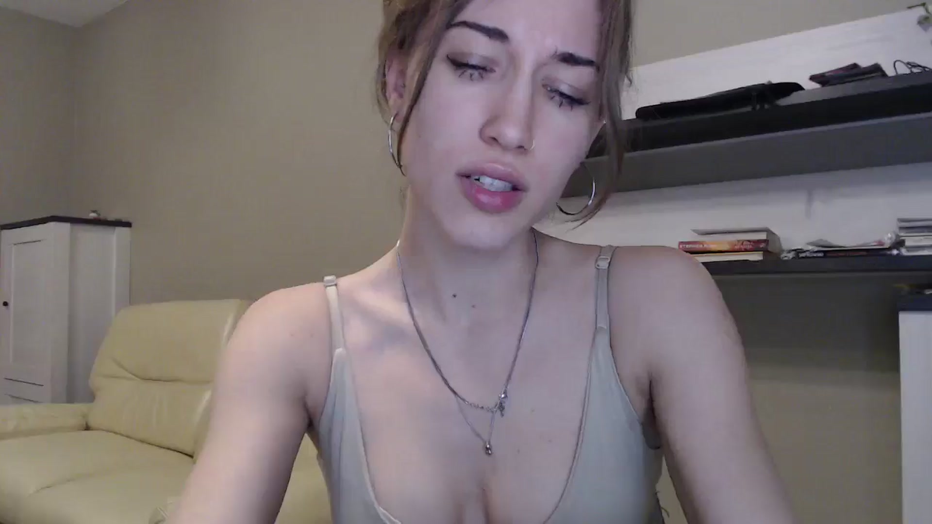 Gallery image thumbnail from GalaxyAnisia's myfreecams stream on, 11/10/2024, 20:58 image 5 of 20