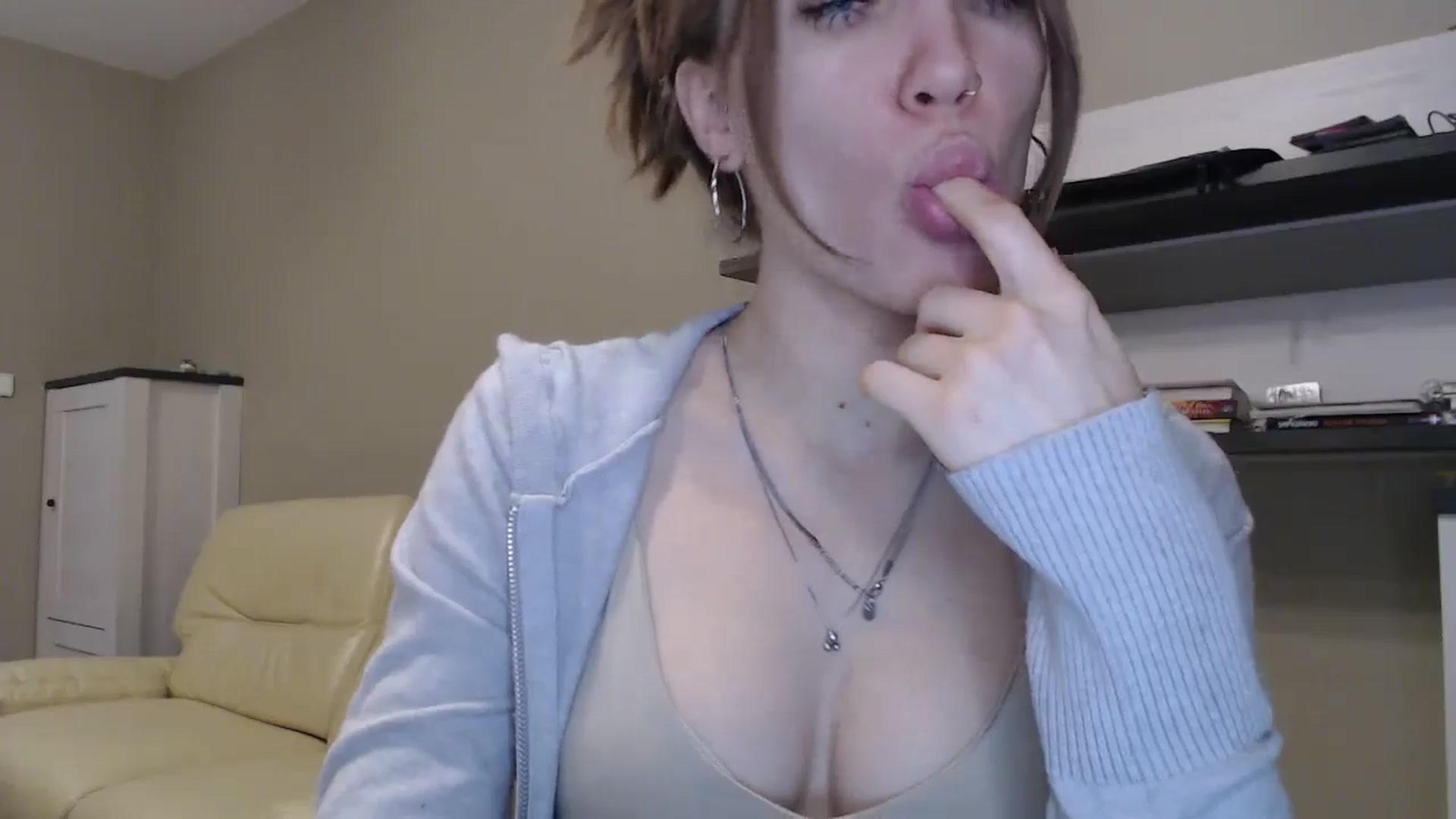 Gallery image thumbnail from GalaxyAnisia's myfreecams stream on, 11/11/2024, 15:08 image 17 of 20