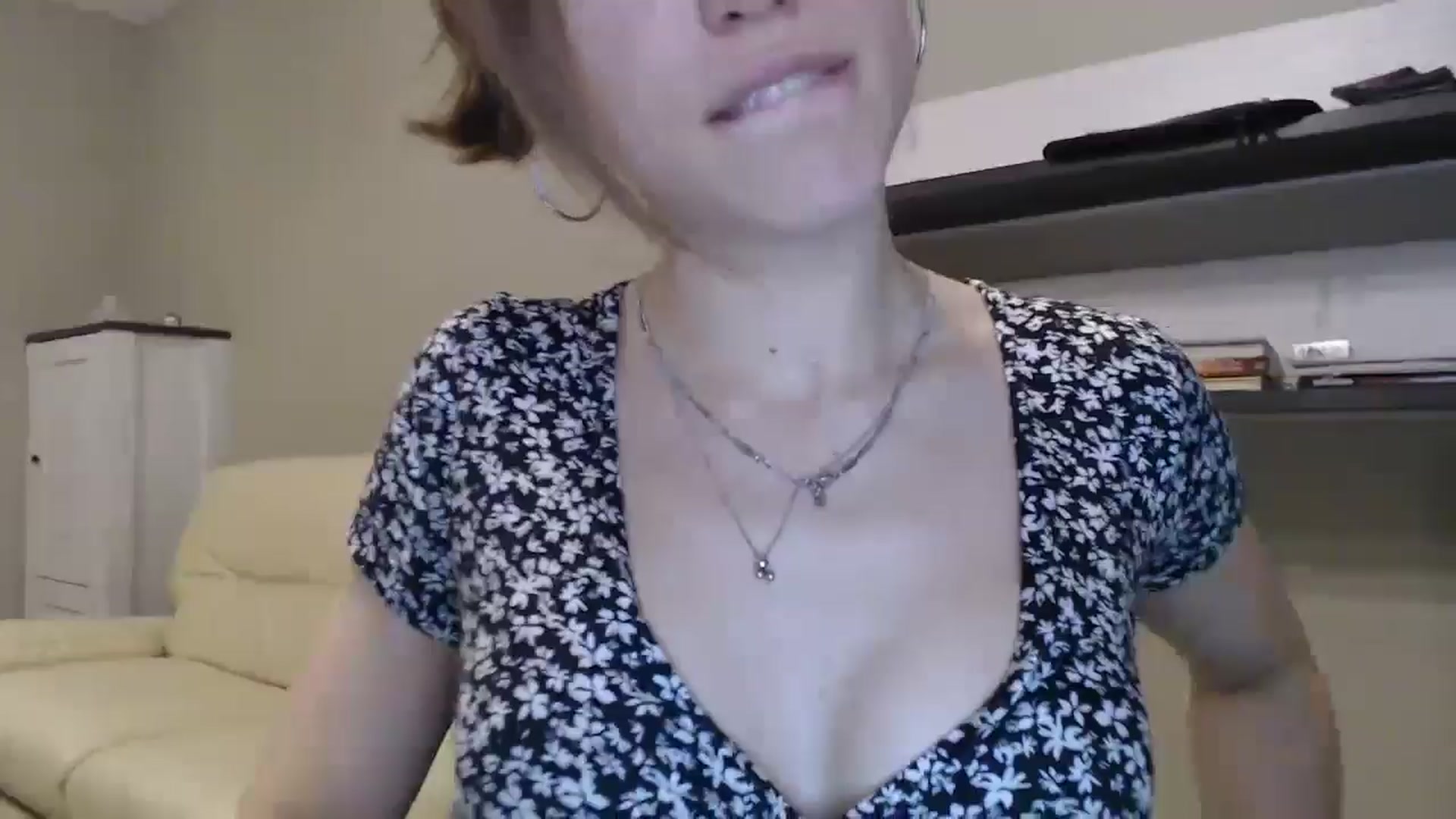 Gallery image thumbnail from GalaxyAnisia's myfreecams stream on, 11/14/2024, 18:38 image 1 of 20