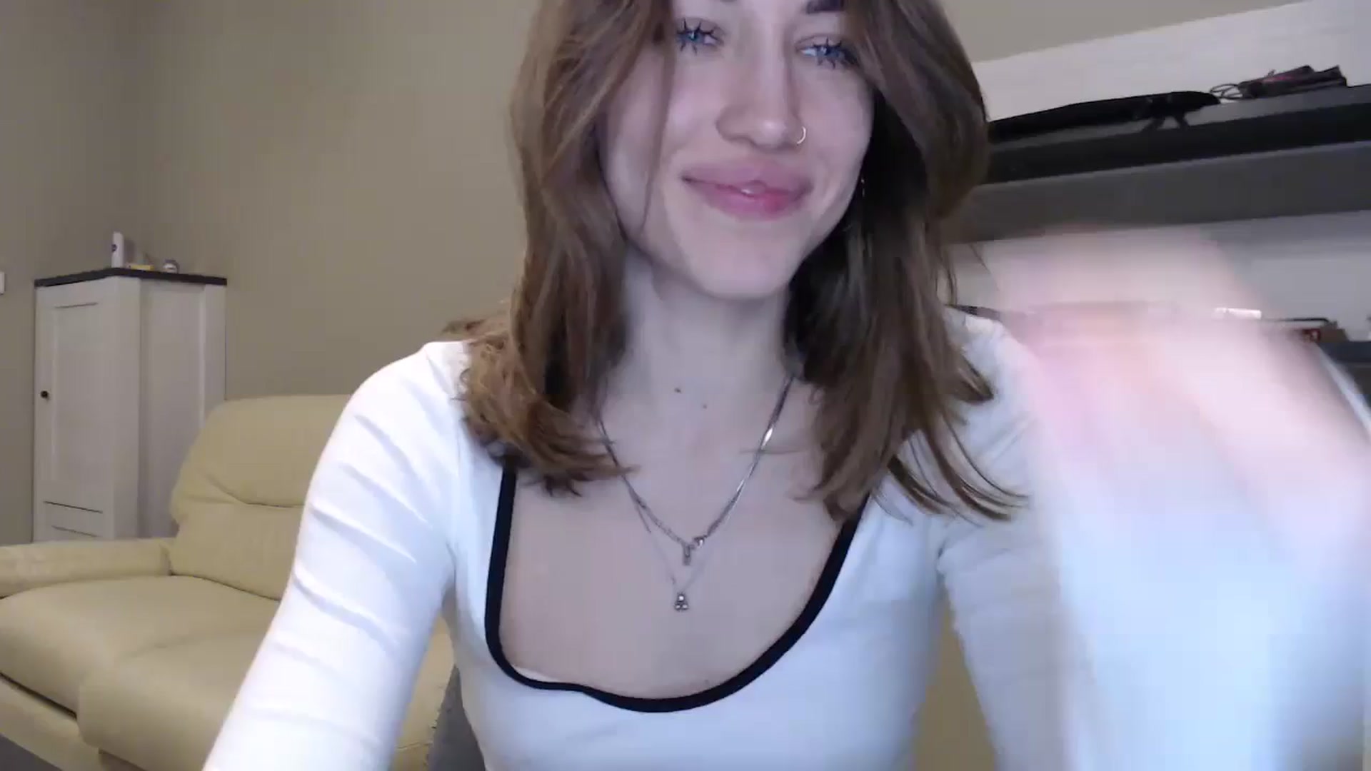 Gallery image thumbnail from GalaxyAnisia's myfreecams stream on, 11/19/2024, 18:52 image 1 of 20