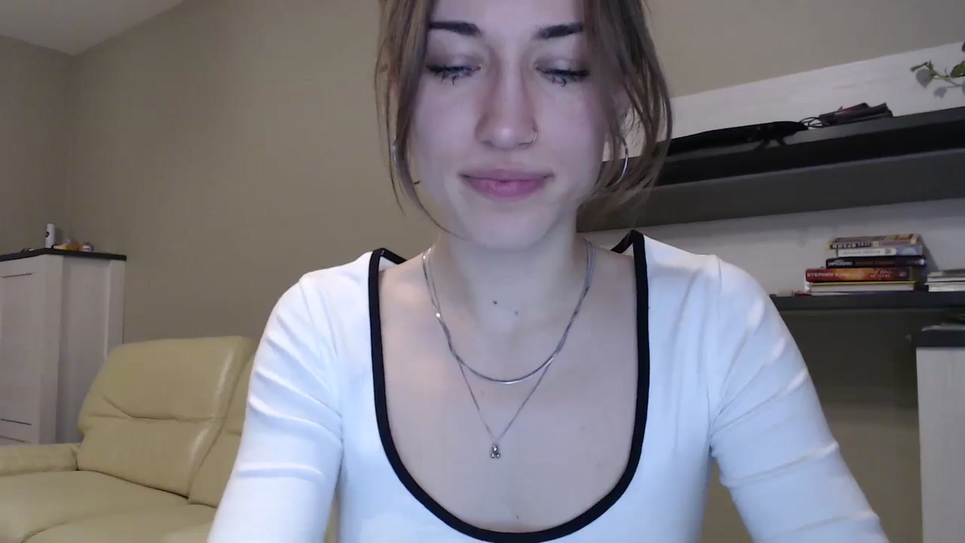 Gallery image thumbnail from GalaxyAnisia's myfreecams stream on, 11/20/2024, 22:25 image 4 of 20