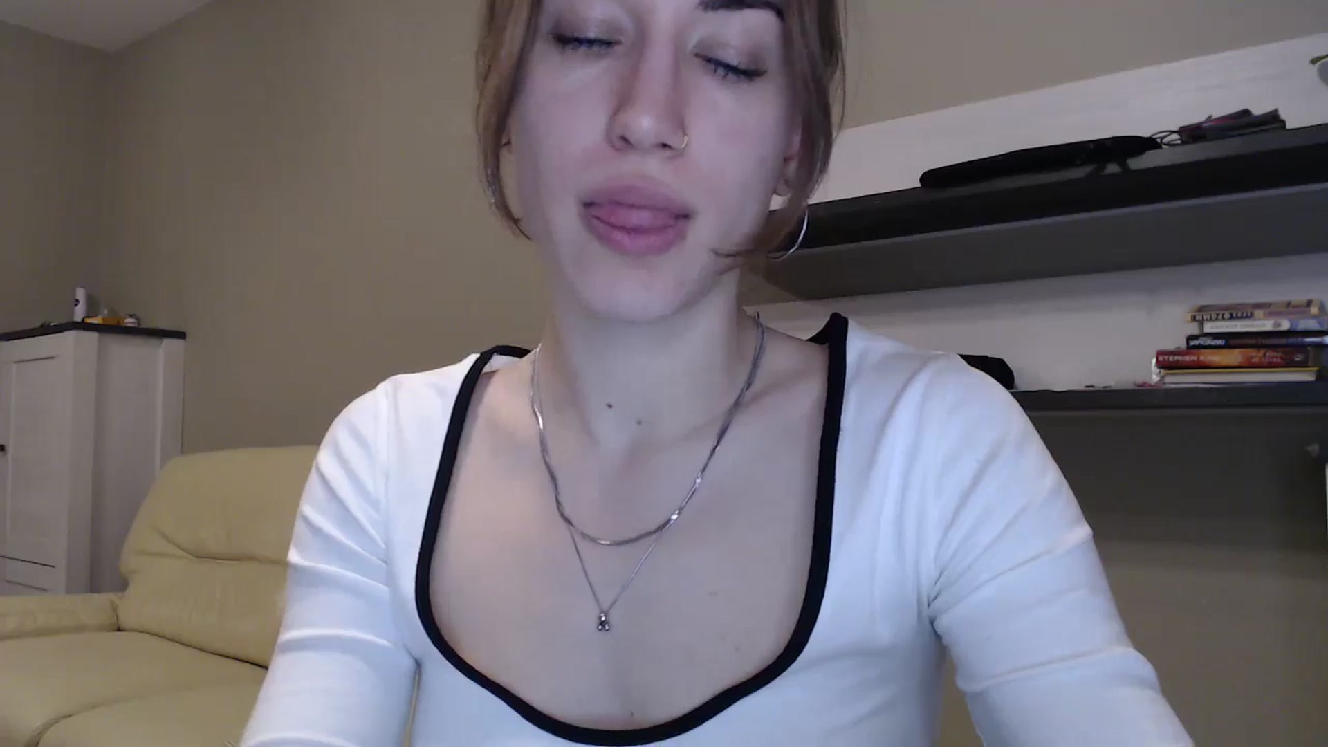 Gallery image thumbnail from GalaxyAnisia's myfreecams stream on, 11/21/2024, 01:31 image 12 of 20