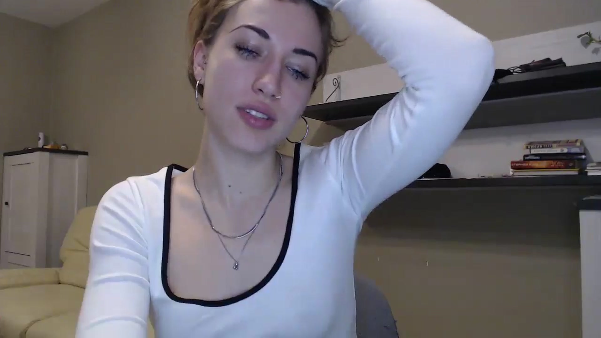 Gallery image thumbnail from GalaxyAnisia's myfreecams stream on, 11/21/2024, 01:31 image 5 of 20