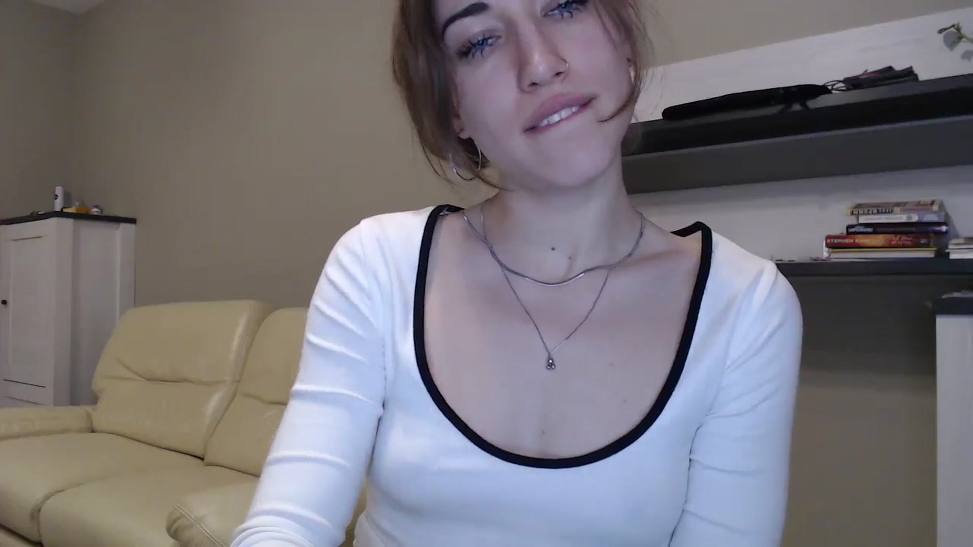 Gallery image thumbnail from GalaxyAnisia's myfreecams stream on, 11/21/2024, 01:54 image 11 of 20