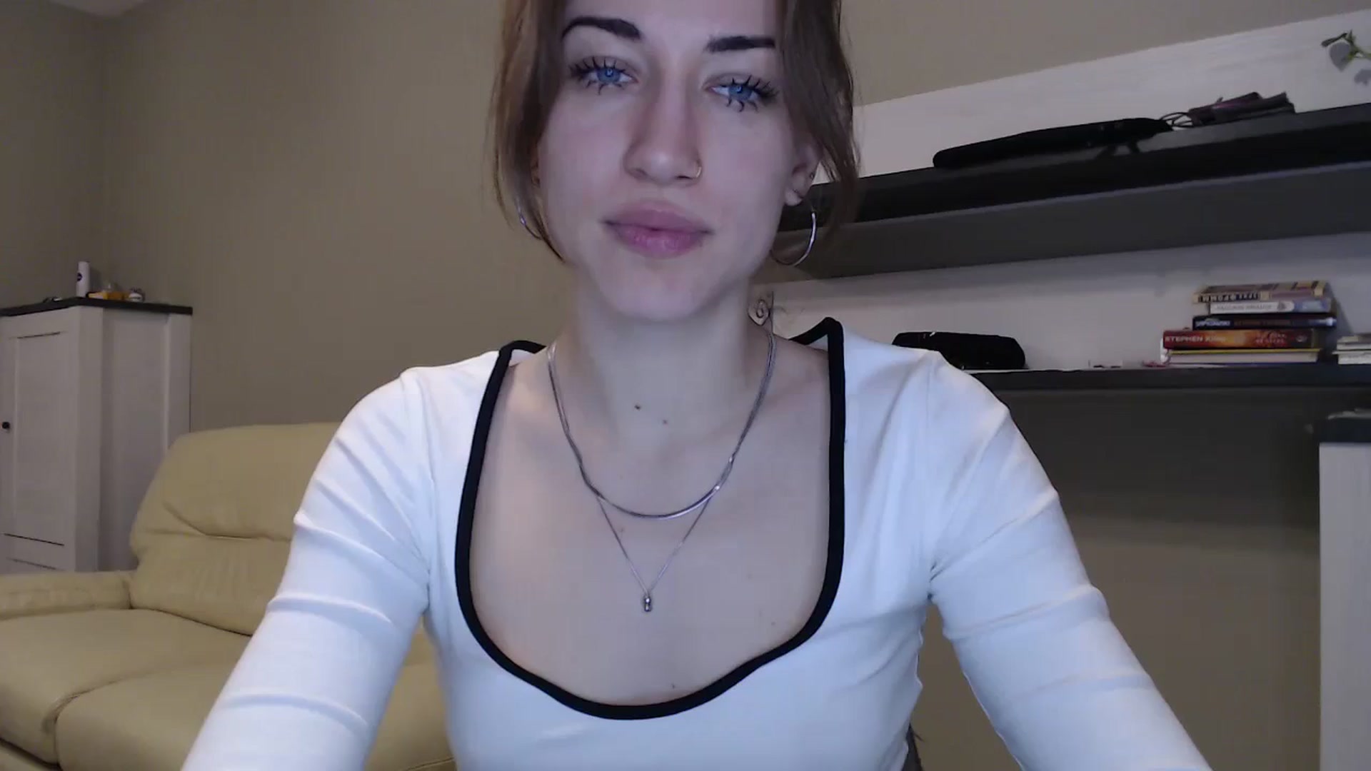 Gallery image thumbnail from GalaxyAnisia's myfreecams stream on, 11/21/2024, 01:54 image 1 of 20