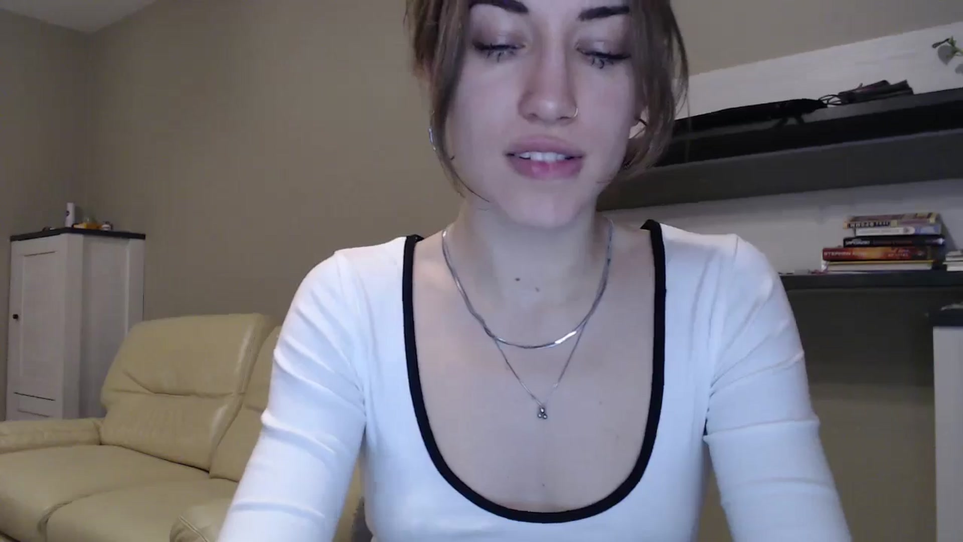 Gallery image thumbnail from GalaxyAnisia's myfreecams stream on, 11/21/2024, 03:30 image 8 of 20