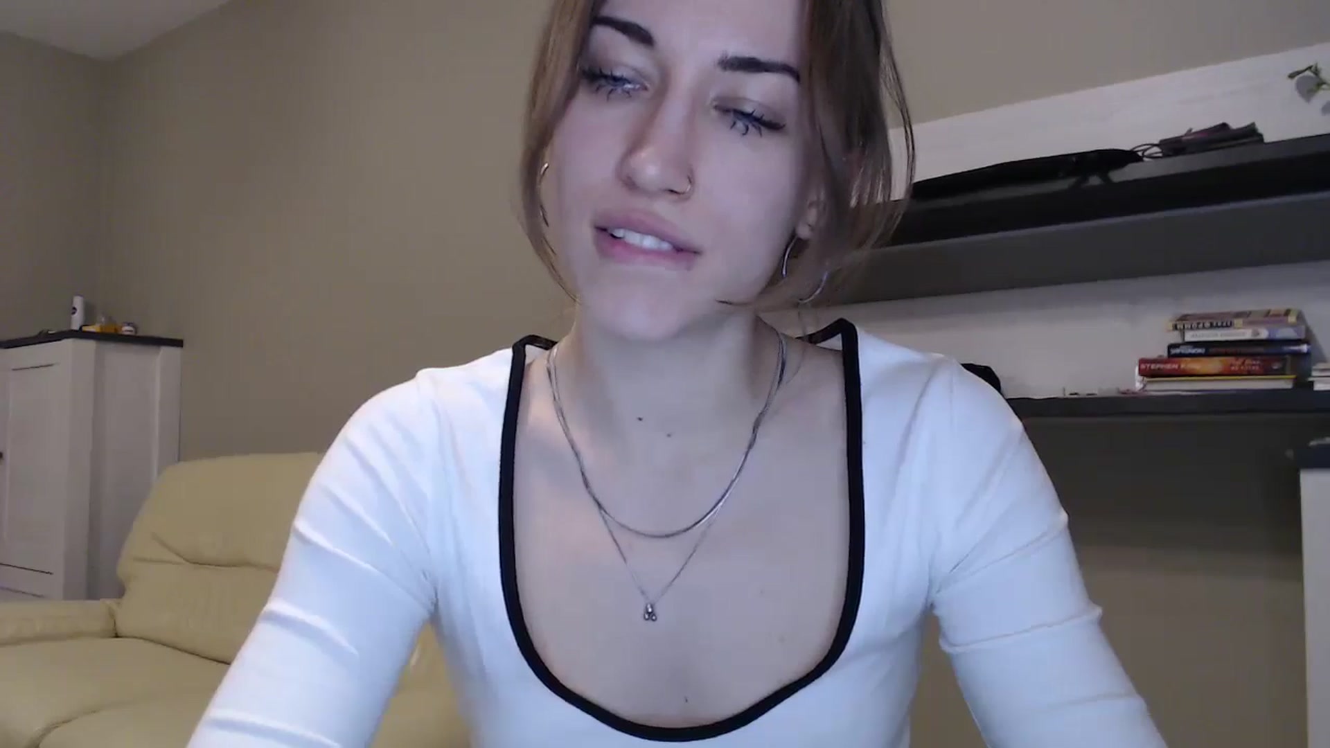 Gallery image thumbnail from GalaxyAnisia's myfreecams stream on, 11/21/2024, 03:30 image 19 of 20