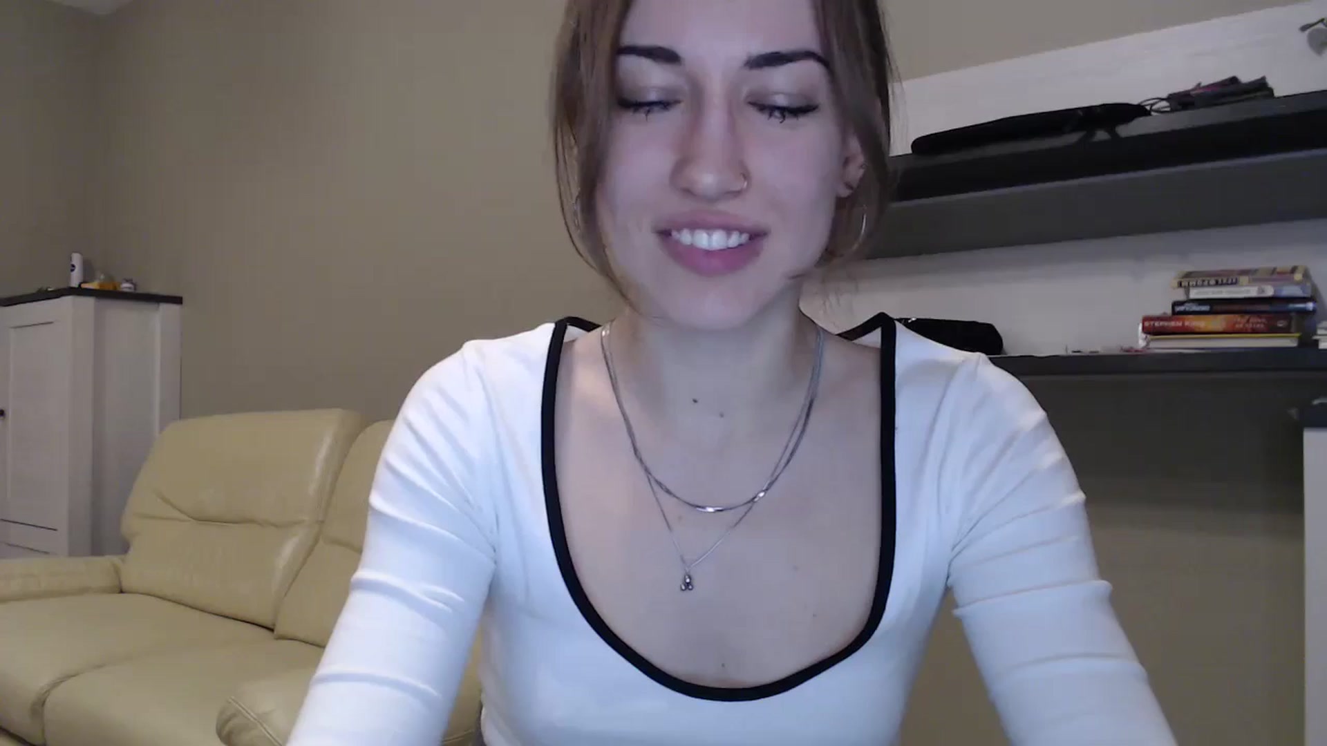 Gallery image thumbnail from GalaxyAnisia's myfreecams stream on, 11/21/2024, 03:30 image 16 of 20