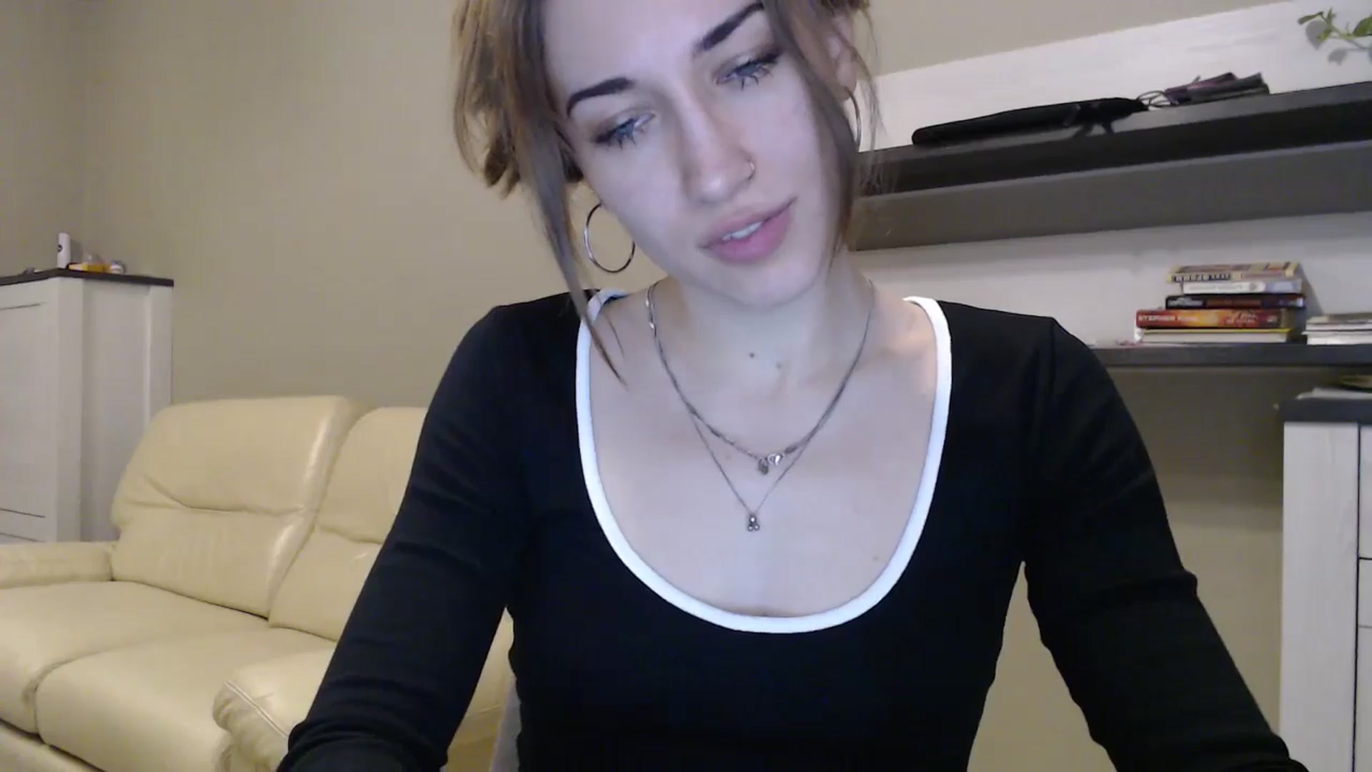 Gallery image thumbnail from GalaxyAnisia's myfreecams stream on, 11/21/2024, 20:00 image 20 of 20