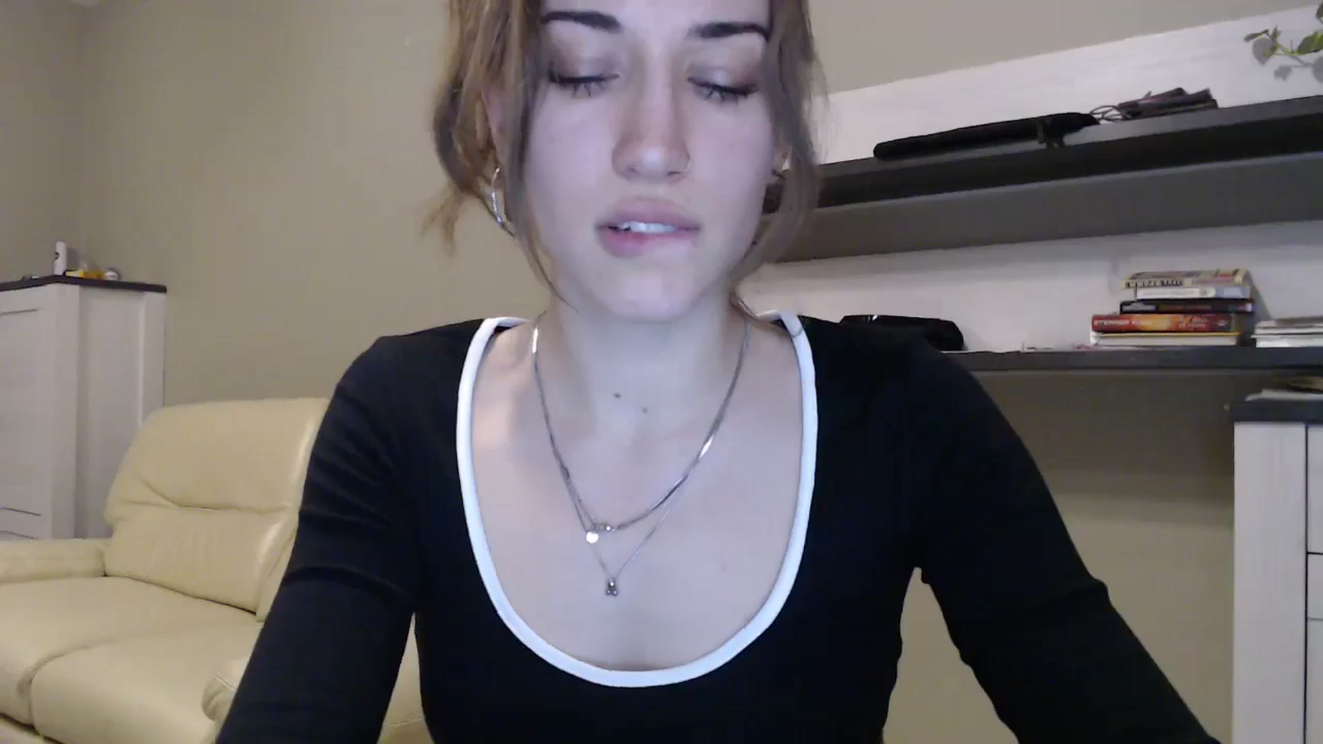 Gallery image thumbnail from GalaxyAnisia's myfreecams stream on, 11/21/2024, 20:51 image 19 of 20