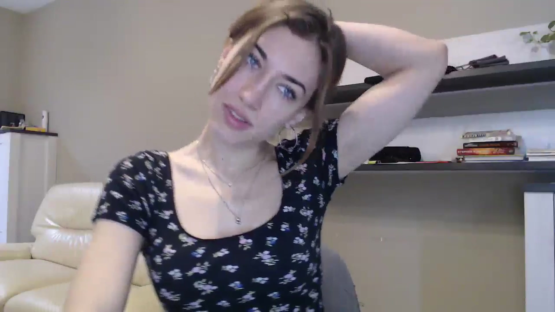 Gallery image thumbnail from GalaxyAnisia's myfreecams stream on, 11/27/2024, 12:51 image 15 of 20