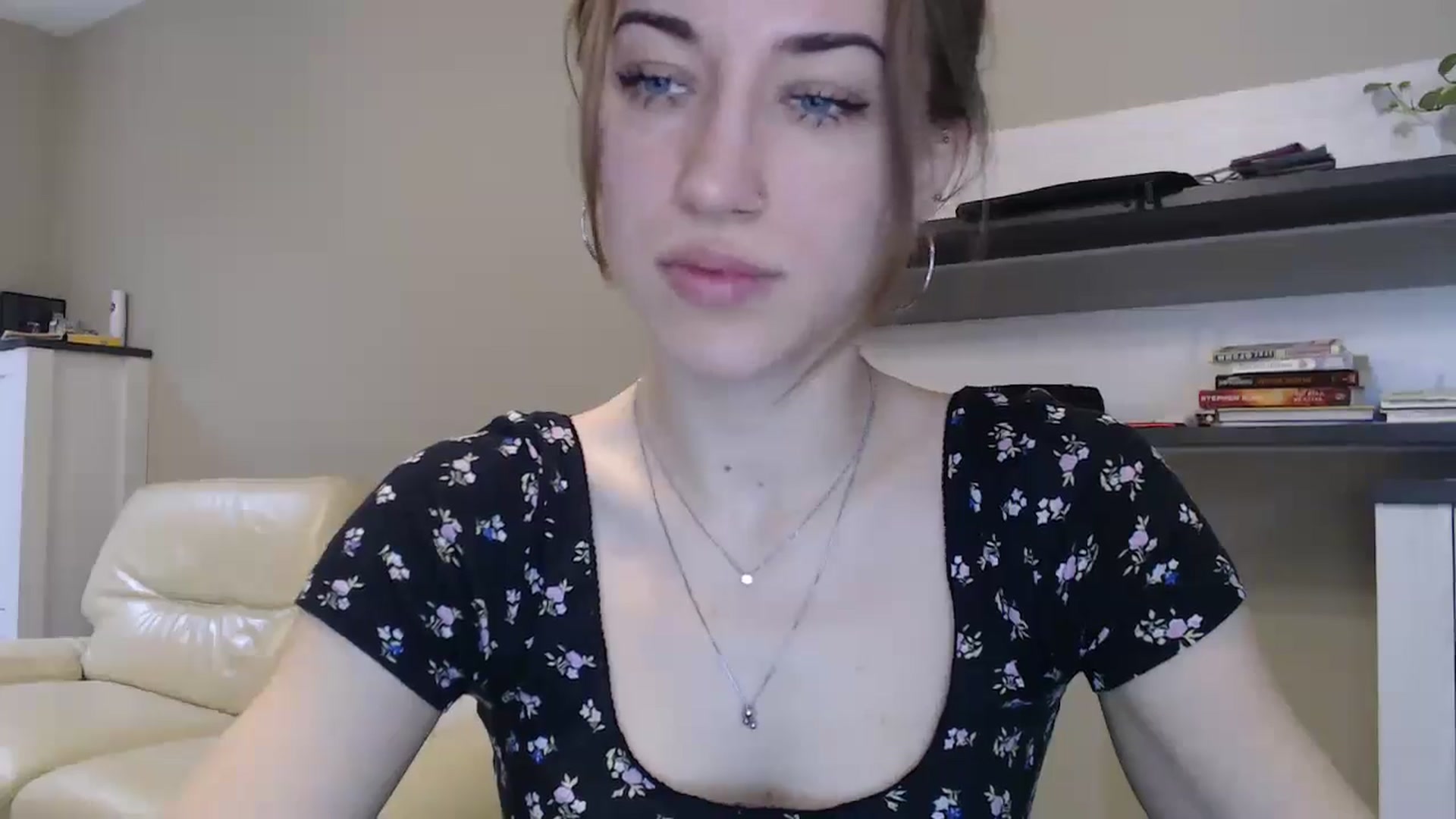 Gallery image thumbnail from GalaxyAnisia's myfreecams stream on, 11/27/2024, 12:51 image 5 of 20