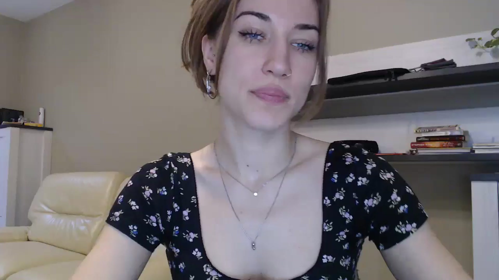 Gallery image thumbnail from GalaxyAnisia's myfreecams stream on, 11/27/2024, 14:05 image 16 of 20