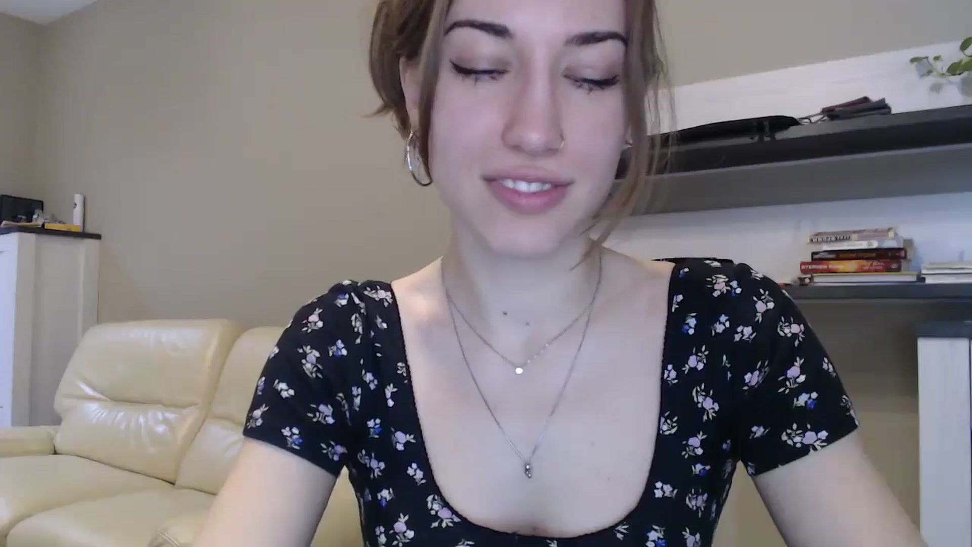 Gallery image thumbnail from GalaxyAnisia's myfreecams stream on, 11/27/2024, 14:05 image 7 of 20