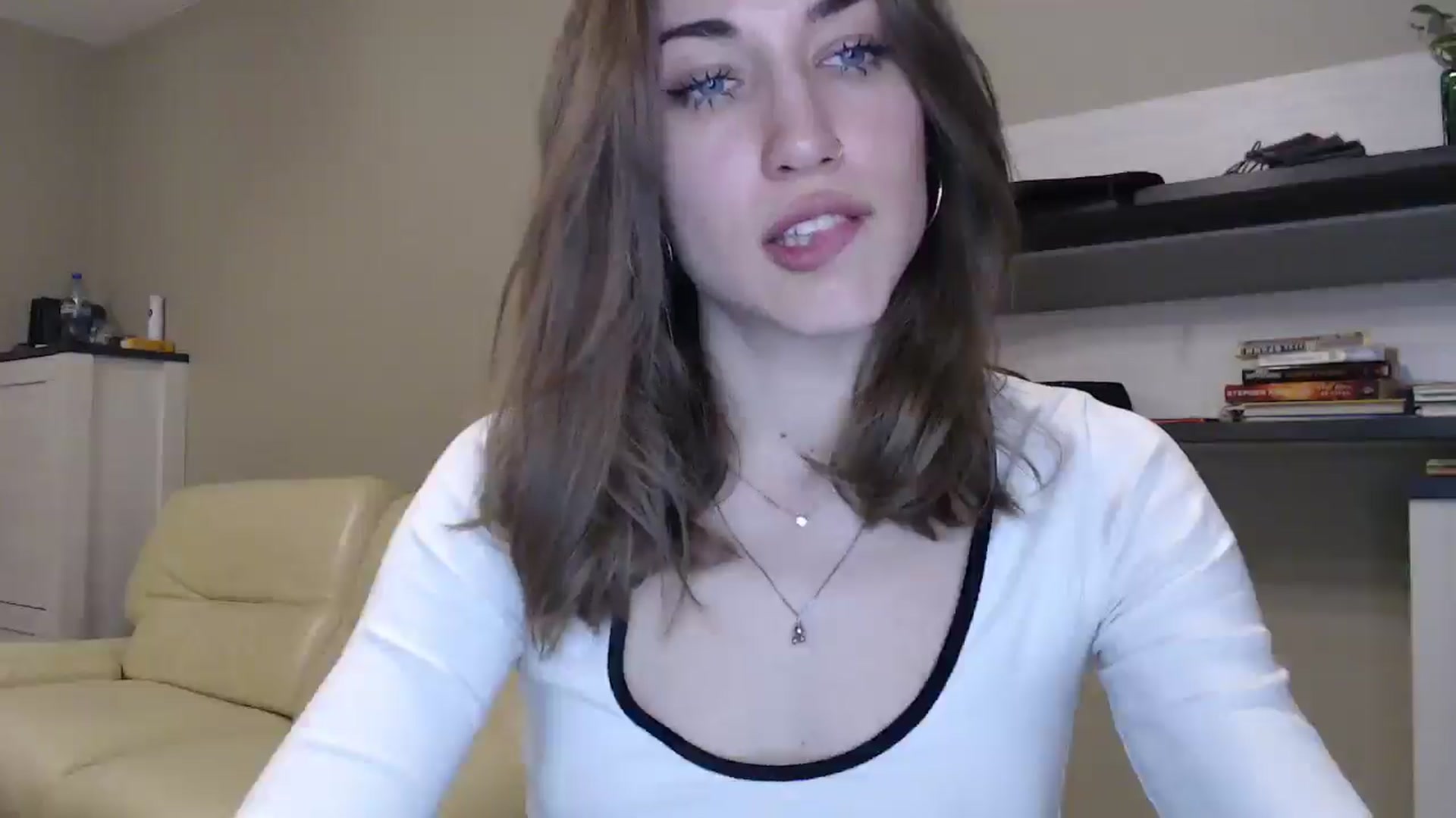 Gallery image thumbnail from GalaxyAnisia's myfreecams stream on, 12/04/2024, 21:42 image 12 of 20