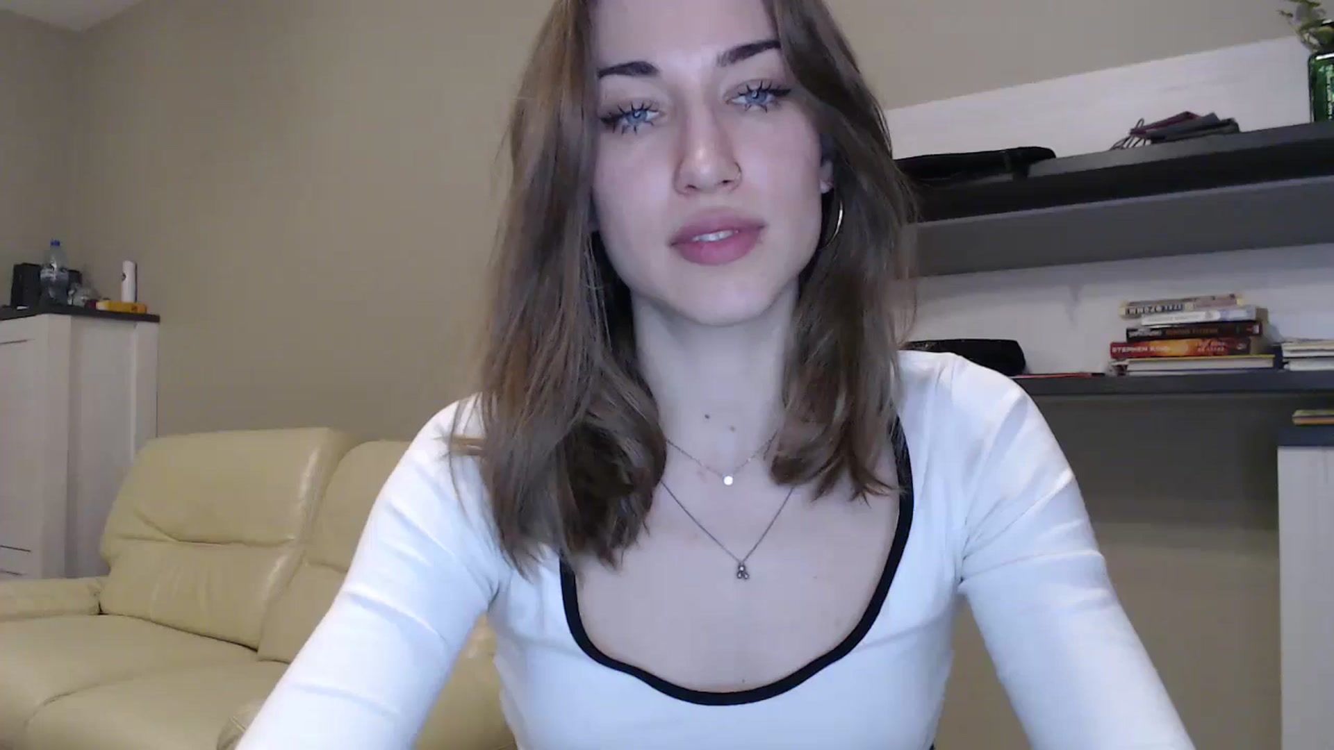 Gallery image thumbnail from GalaxyAnisia's myfreecams stream on, 12/04/2024, 21:42 image 20 of 20