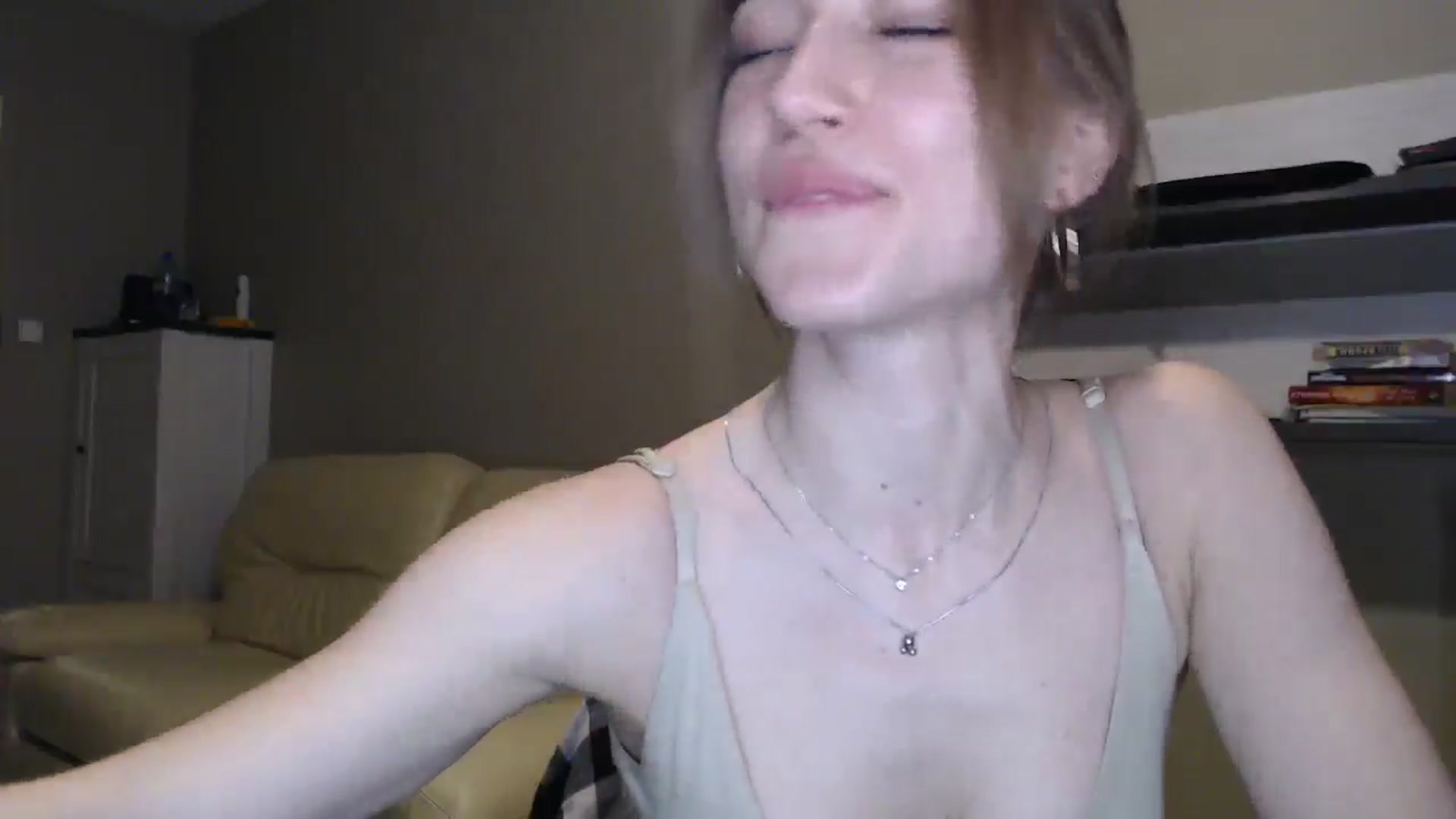 Gallery image thumbnail from GalaxyAnisia's myfreecams stream on, 12/09/2024, 22:36 image 18 of 20