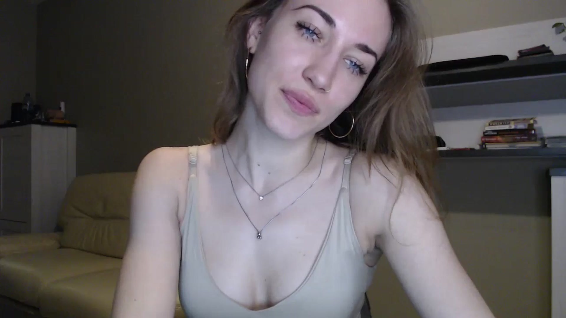 Gallery image thumbnail from GalaxyAnisia's myfreecams stream on, 12/11/2024, 18:34 image 11 of 20