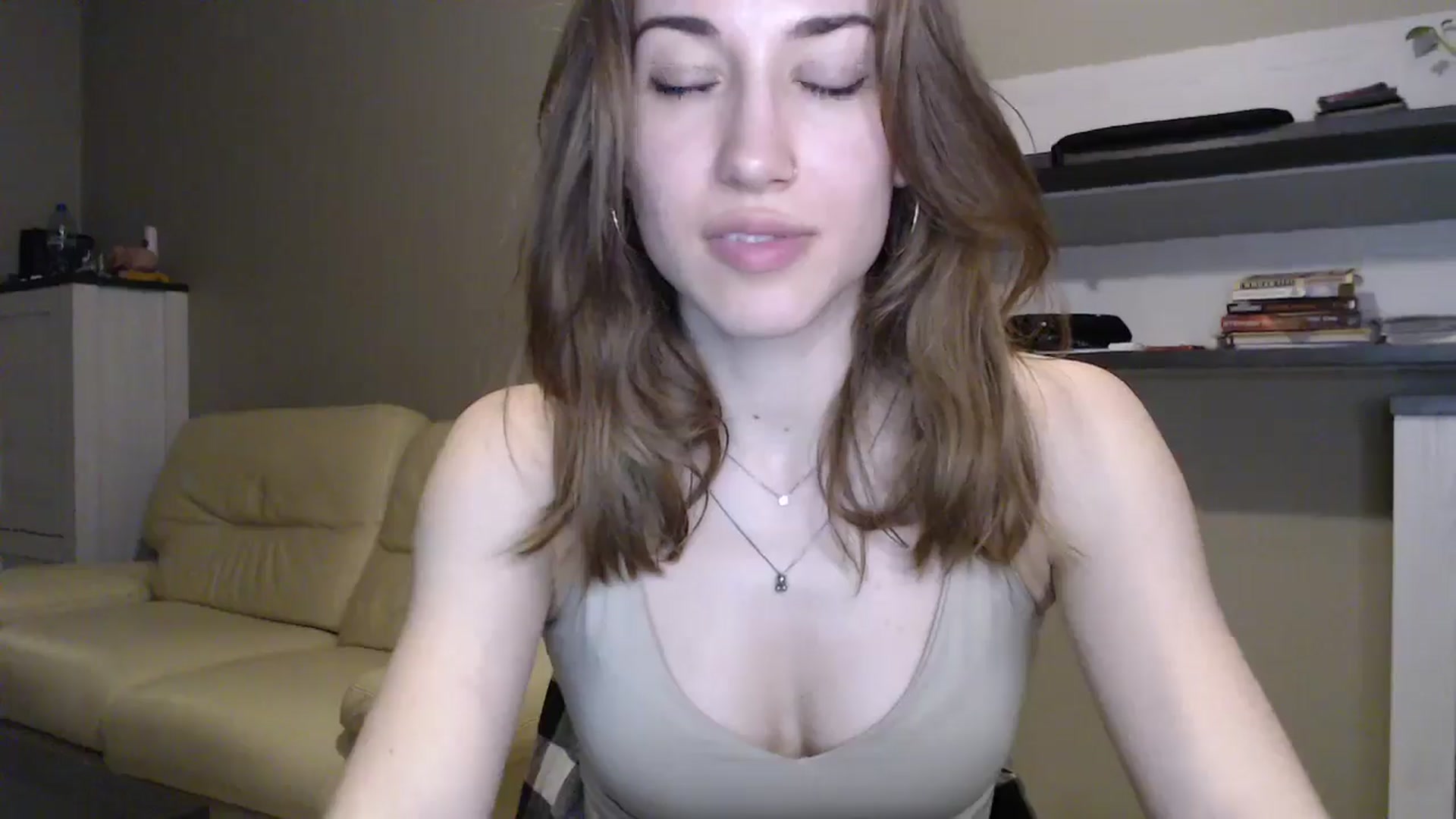 Gallery image thumbnail from GalaxyAnisia's myfreecams stream on, 12/11/2024, 19:52 image 16 of 20