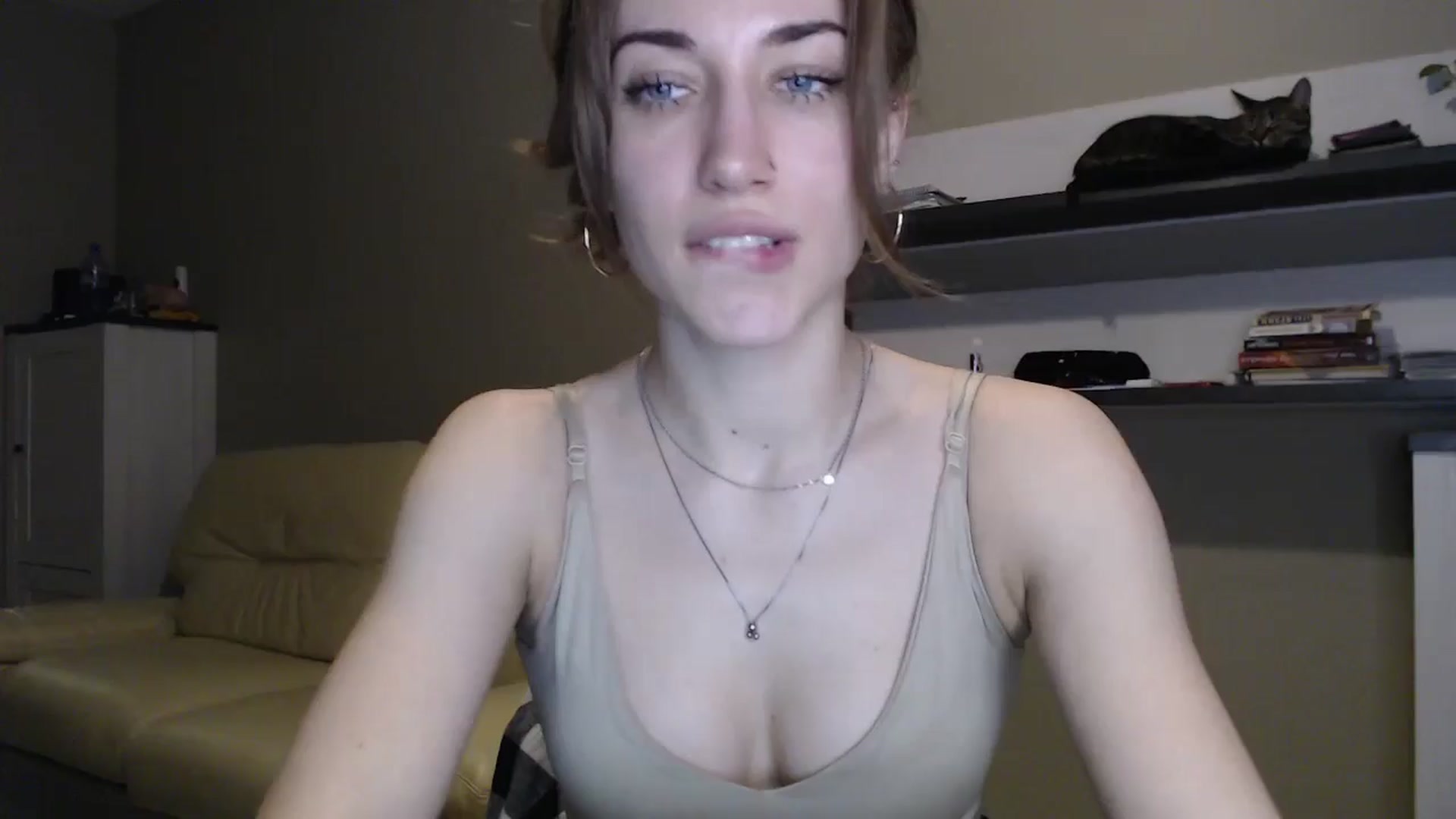 Gallery image thumbnail from GalaxyAnisia's myfreecams stream on, 12/11/2024, 20:41 image 5 of 20