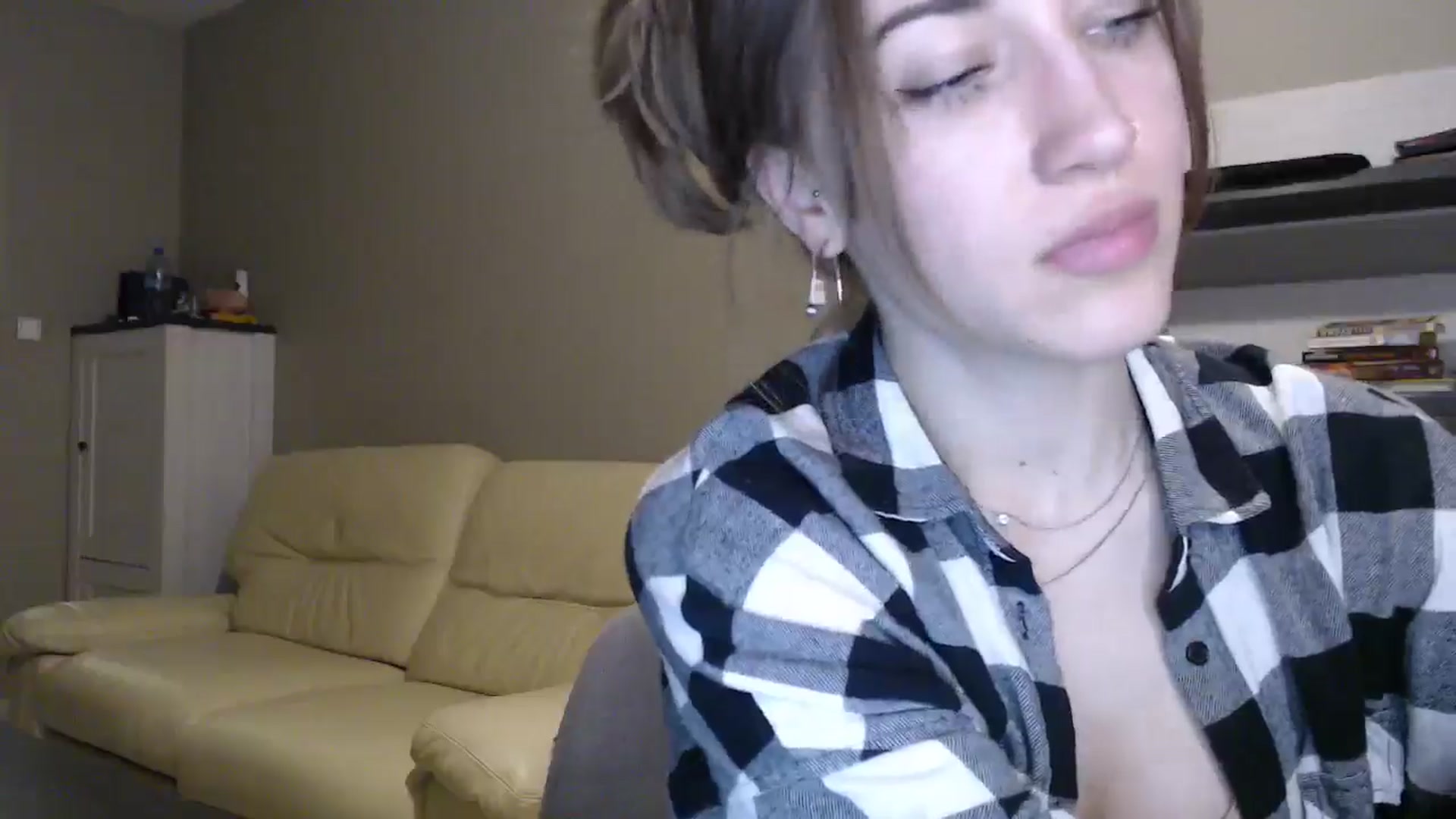 Gallery image thumbnail from GalaxyAnisia's myfreecams stream on, 12/12/2024, 02:14 image 10 of 20