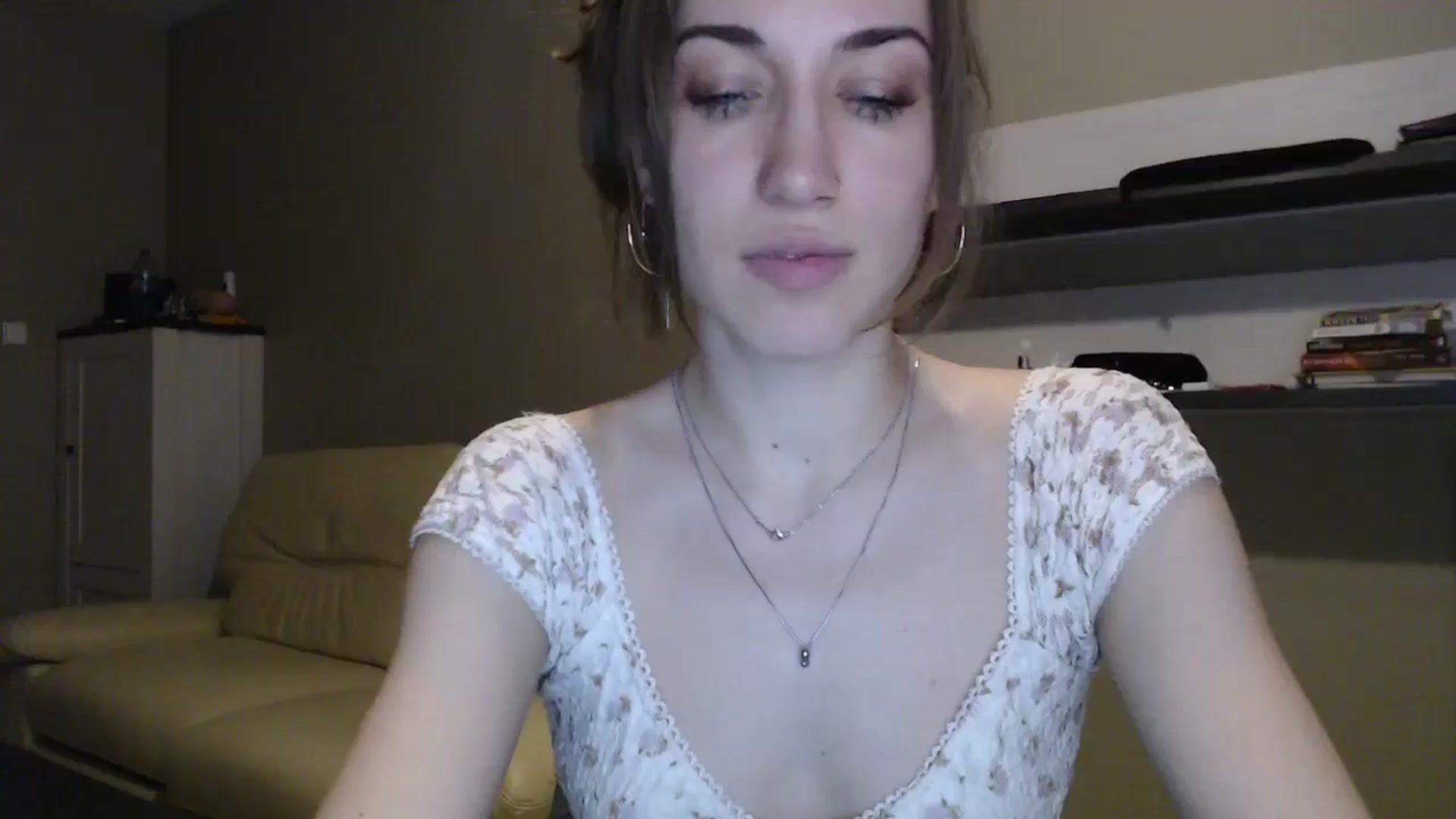 Gallery image thumbnail from GalaxyAnisia's myfreecams stream on, 12/13/2024, 01:20 image 15 of 20