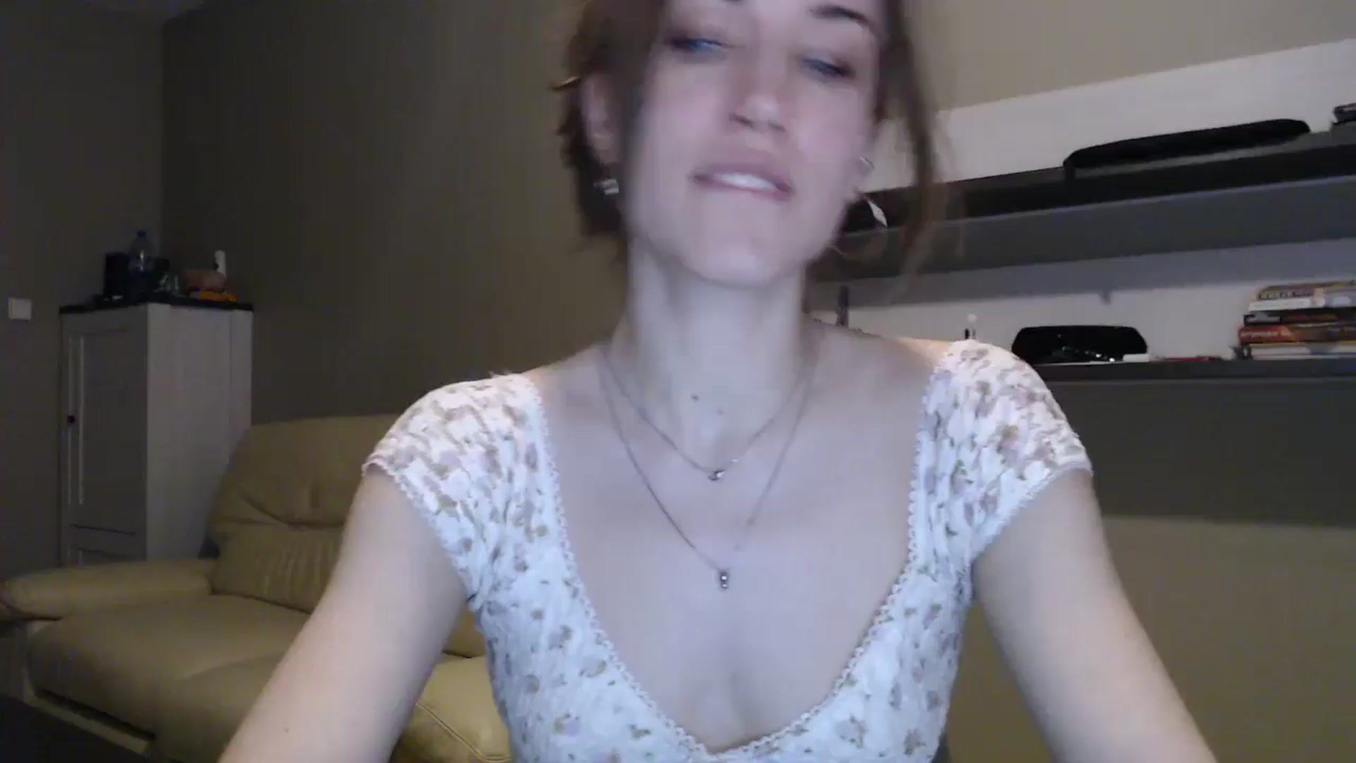 Gallery image thumbnail from GalaxyAnisia's myfreecams stream on, 12/13/2024, 01:20 image 4 of 20