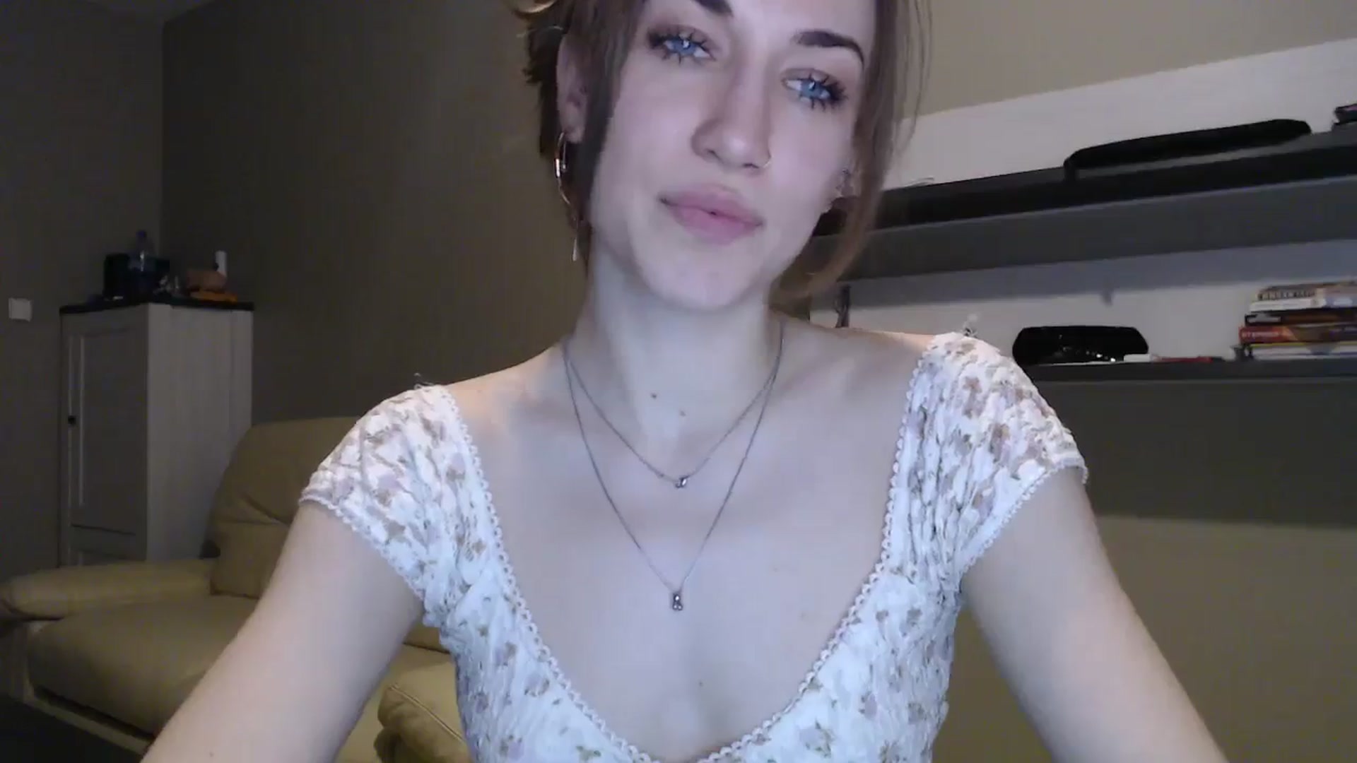 Gallery image thumbnail from GalaxyAnisia's myfreecams stream on, 12/13/2024, 01:20 image 3 of 20