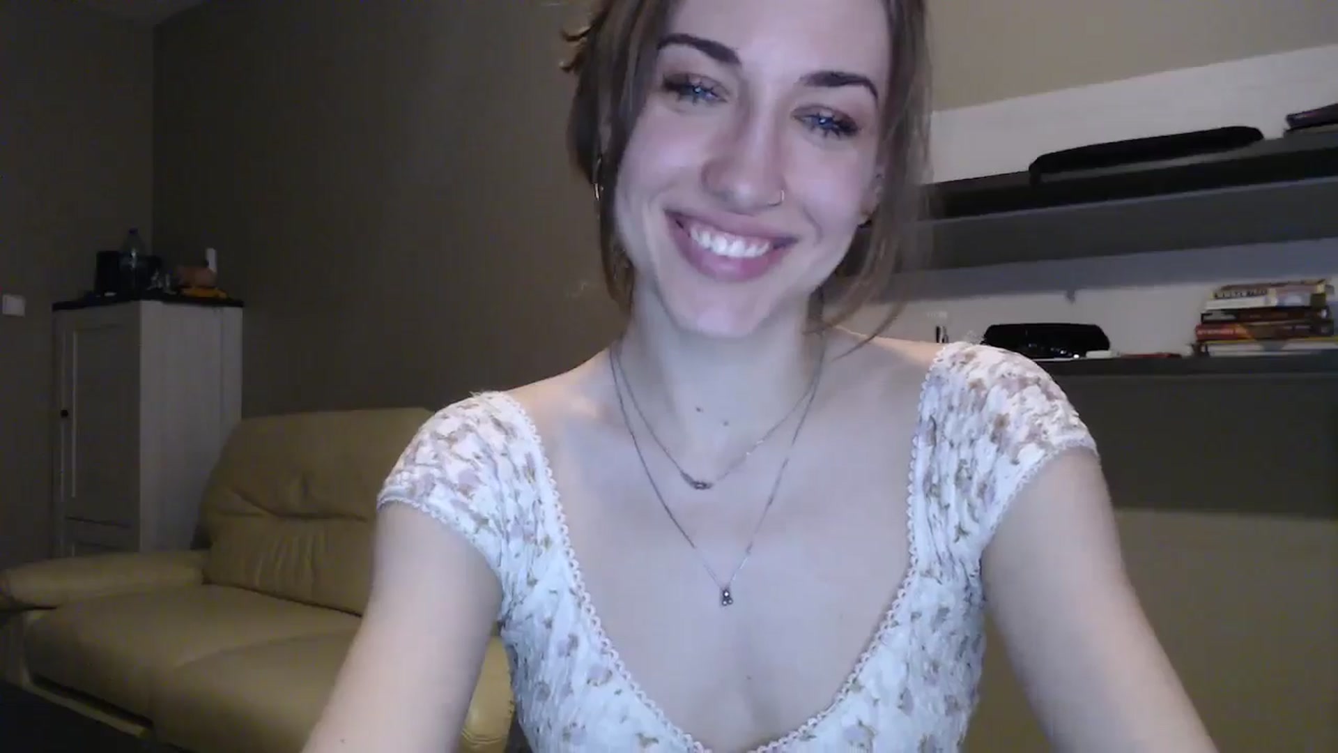 Gallery image thumbnail from GalaxyAnisia's myfreecams stream on, 12/13/2024, 01:20 image 14 of 20