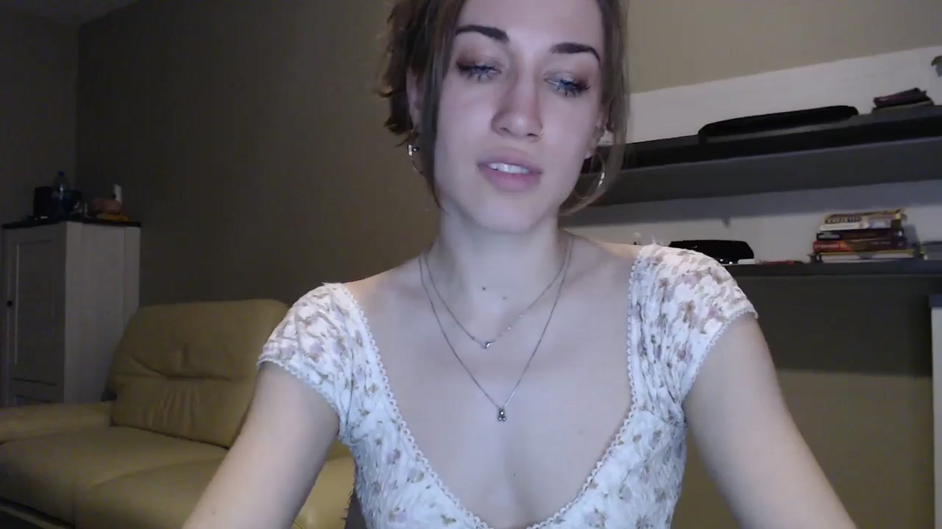 Gallery image thumbnail from GalaxyAnisia's myfreecams stream on, 12/13/2024, 02:31 image 2 of 20