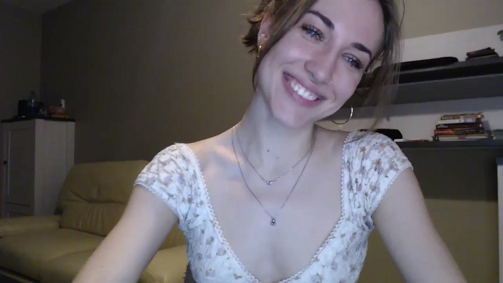 Gallery image thumbnail from GalaxyAnisia's myfreecams stream on, 12/13/2024, 02:31 image 1 of 20