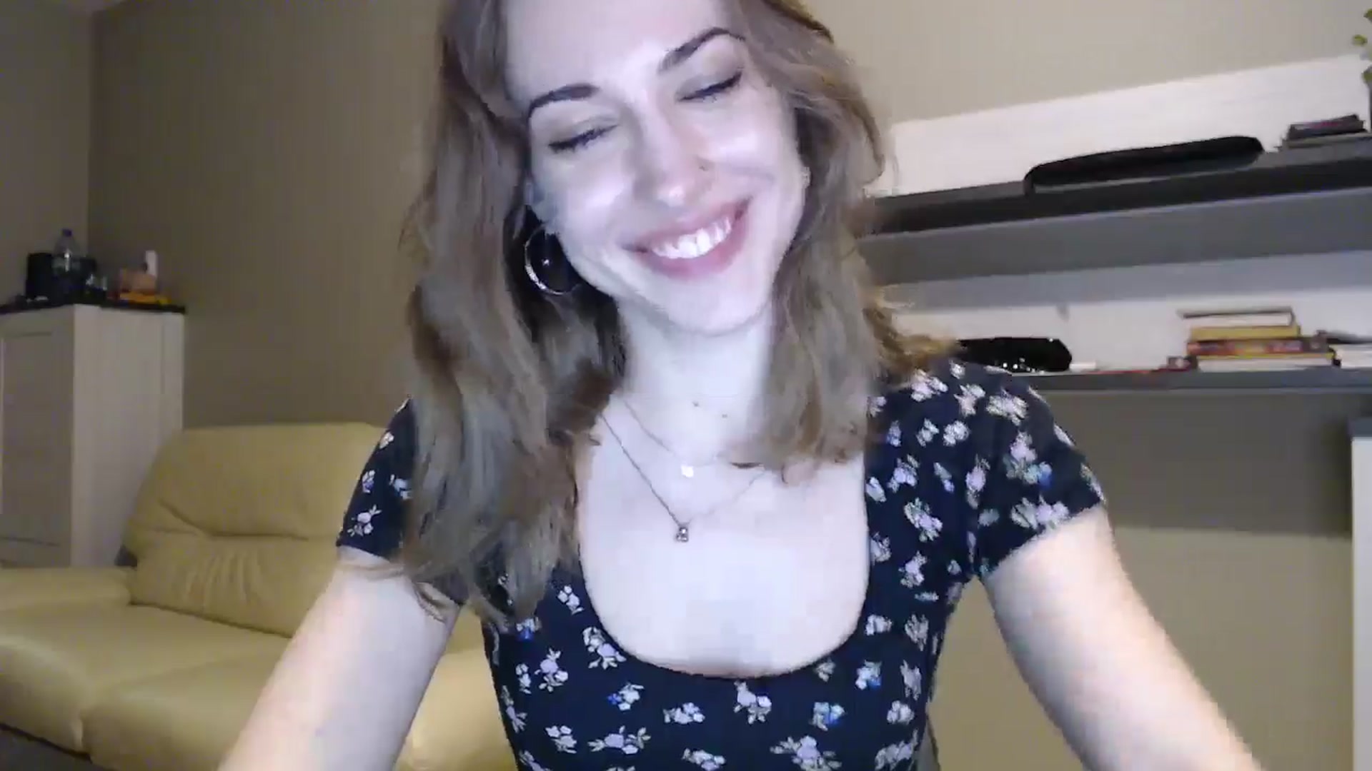 Gallery image thumbnail from GalaxyAnisia's myfreecams stream on, 12/17/2024, 04:40 image 14 of 20