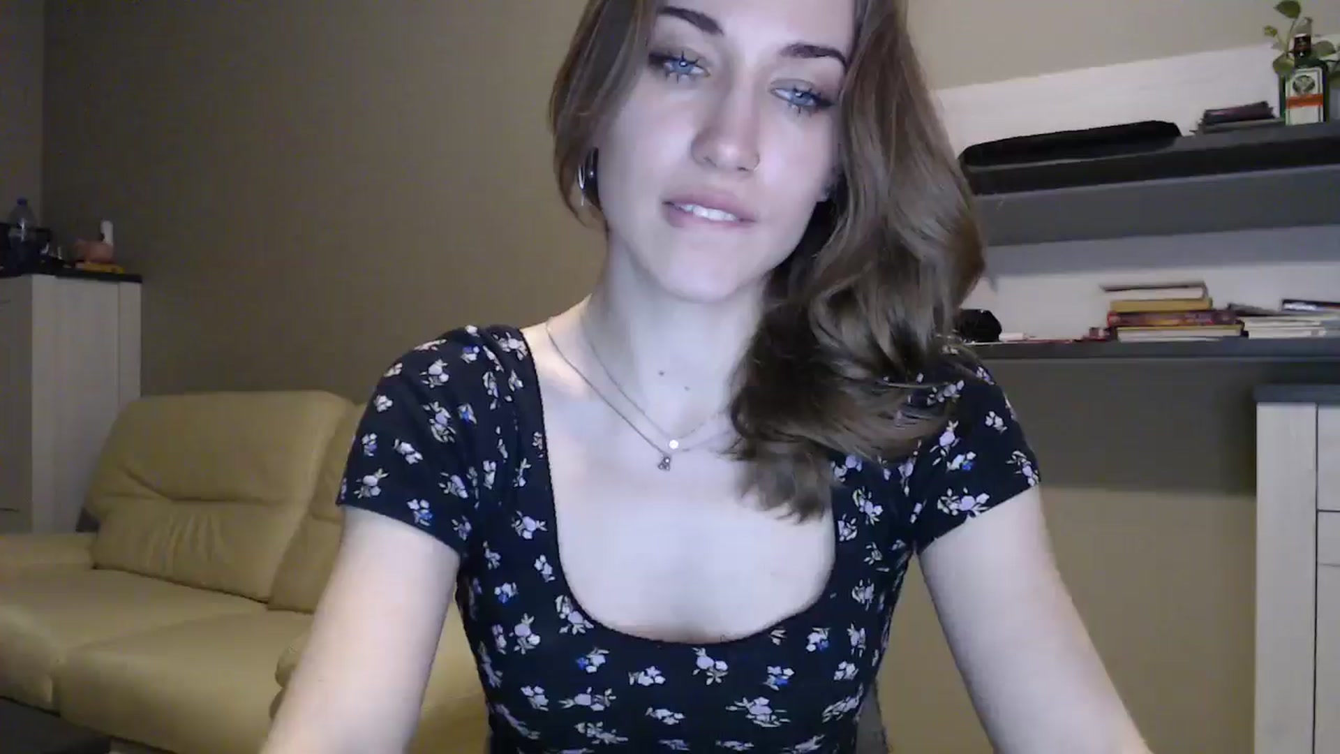 Gallery image thumbnail from GalaxyAnisia's myfreecams stream on, 12/17/2024, 04:40 image 19 of 20
