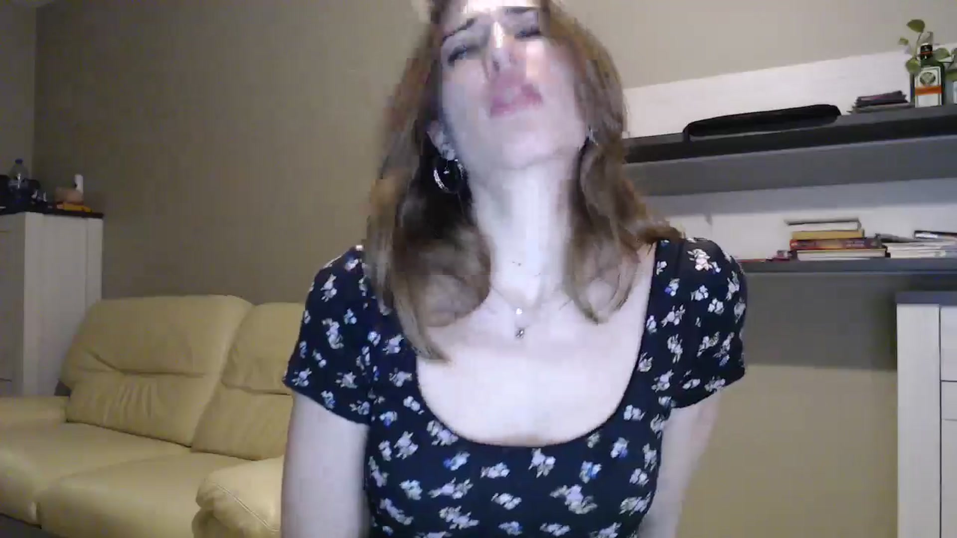 Gallery image thumbnail from GalaxyAnisia's myfreecams stream on, 12/17/2024, 04:40 image 15 of 20