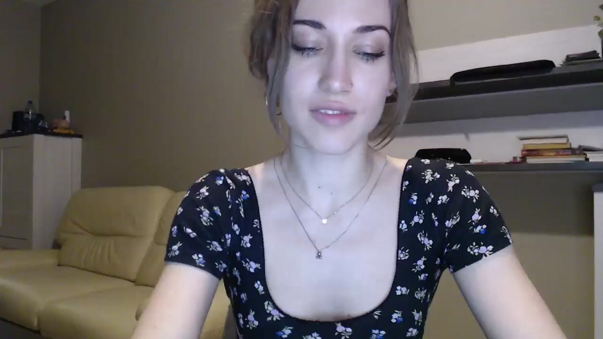 Gallery image thumbnail from GalaxyAnisia's myfreecams stream on, 12/17/2024, 04:40 image 12 of 20