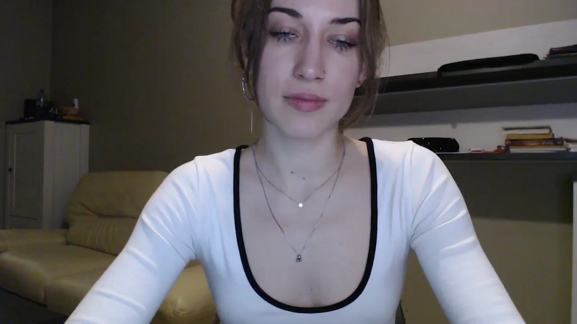 Gallery image thumbnail from GalaxyAnisia's myfreecams stream on, 12/18/2024, 24:56 image 14 of 20