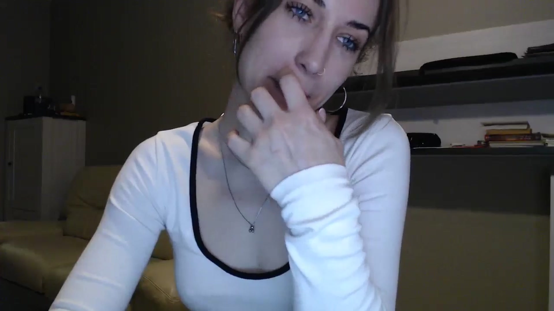 Gallery image thumbnail from GalaxyAnisia's myfreecams stream on, 12/18/2024, 24:56 image 3 of 20